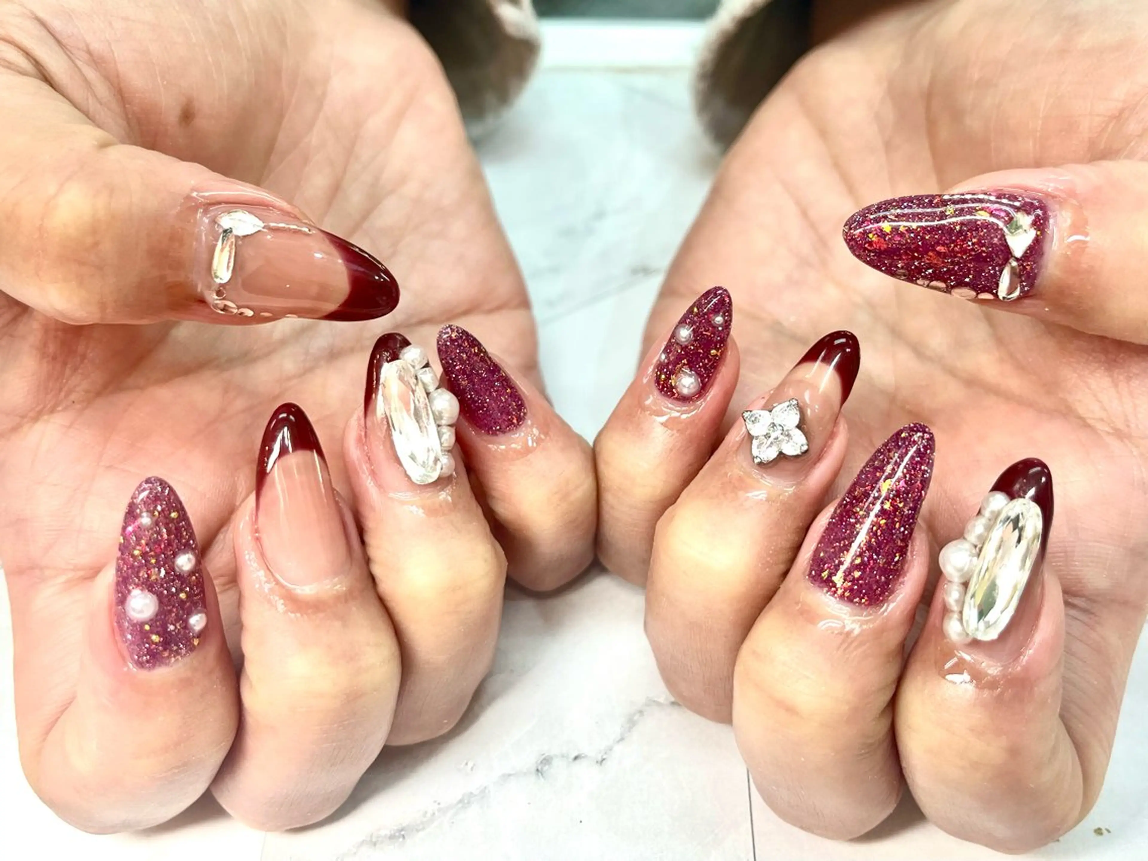 ネイル Queennail 北堀江megumiのネイルデザイン