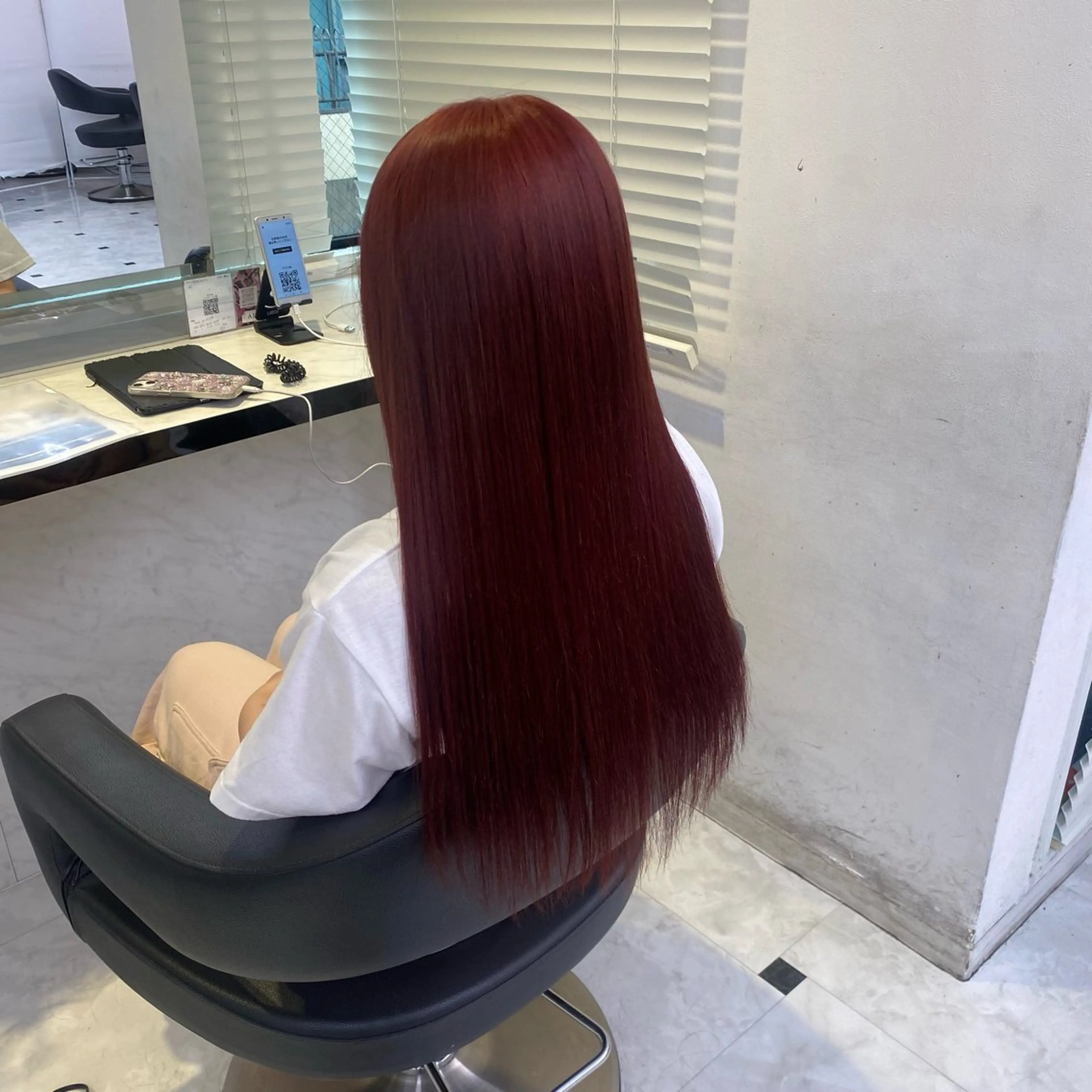 ロング カラー 透明感ベージュカラー 🪞上野🪞AIのヘアスタイル