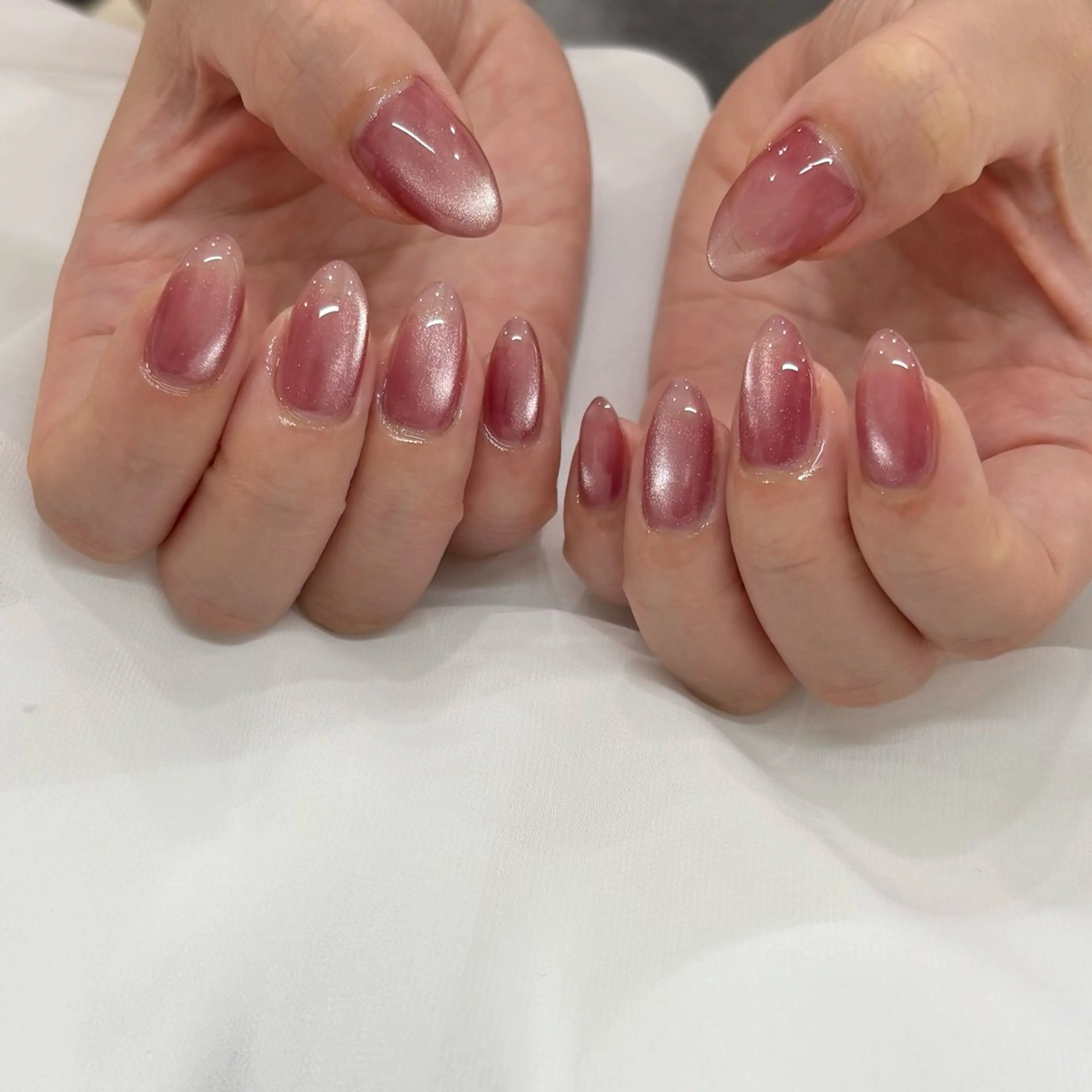 ネイル パラジェルサロン 大人女性が通うサロンのネイルデザイン