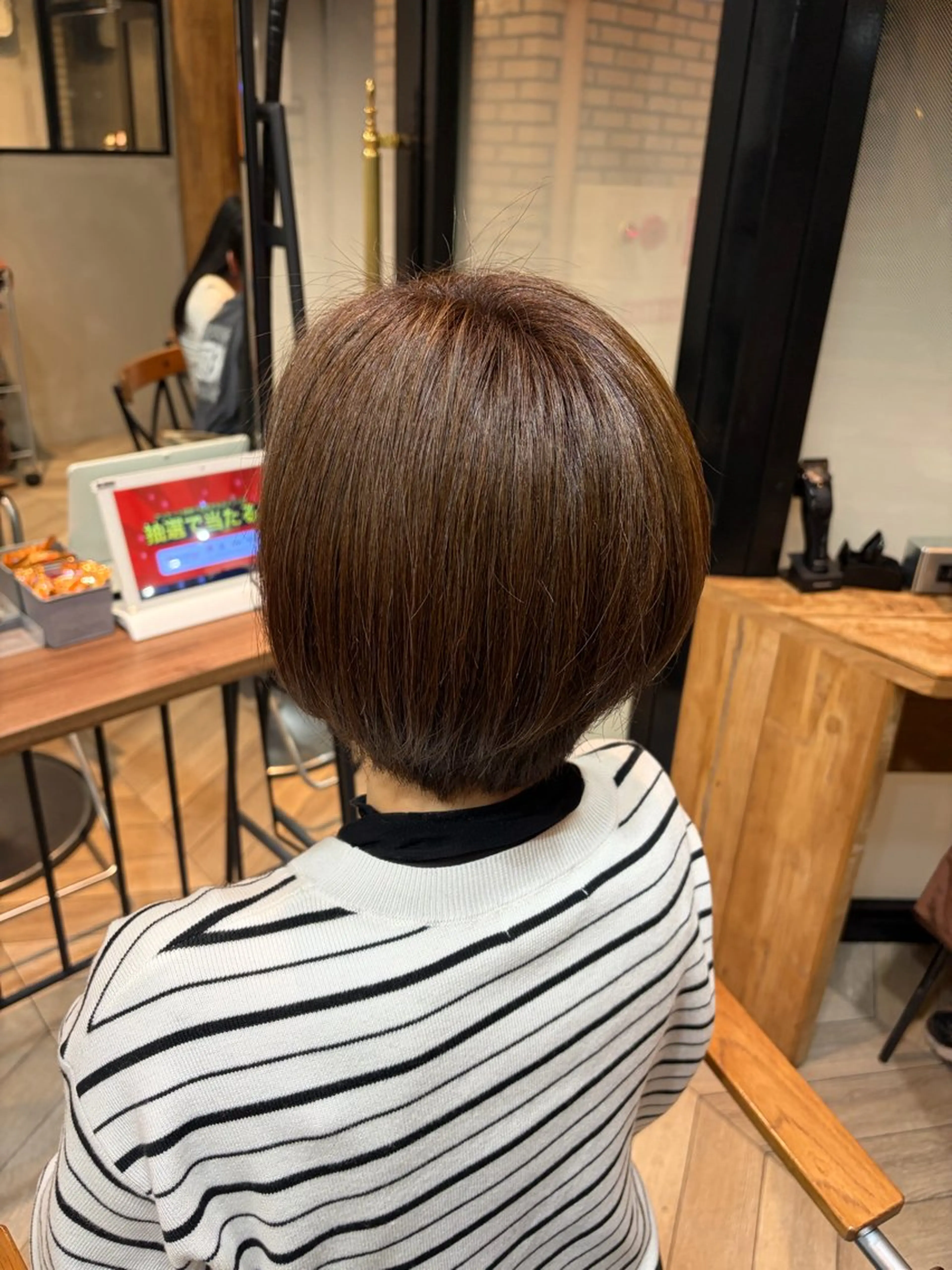 ショート 窪田 茉栞呂のヘアスタイル