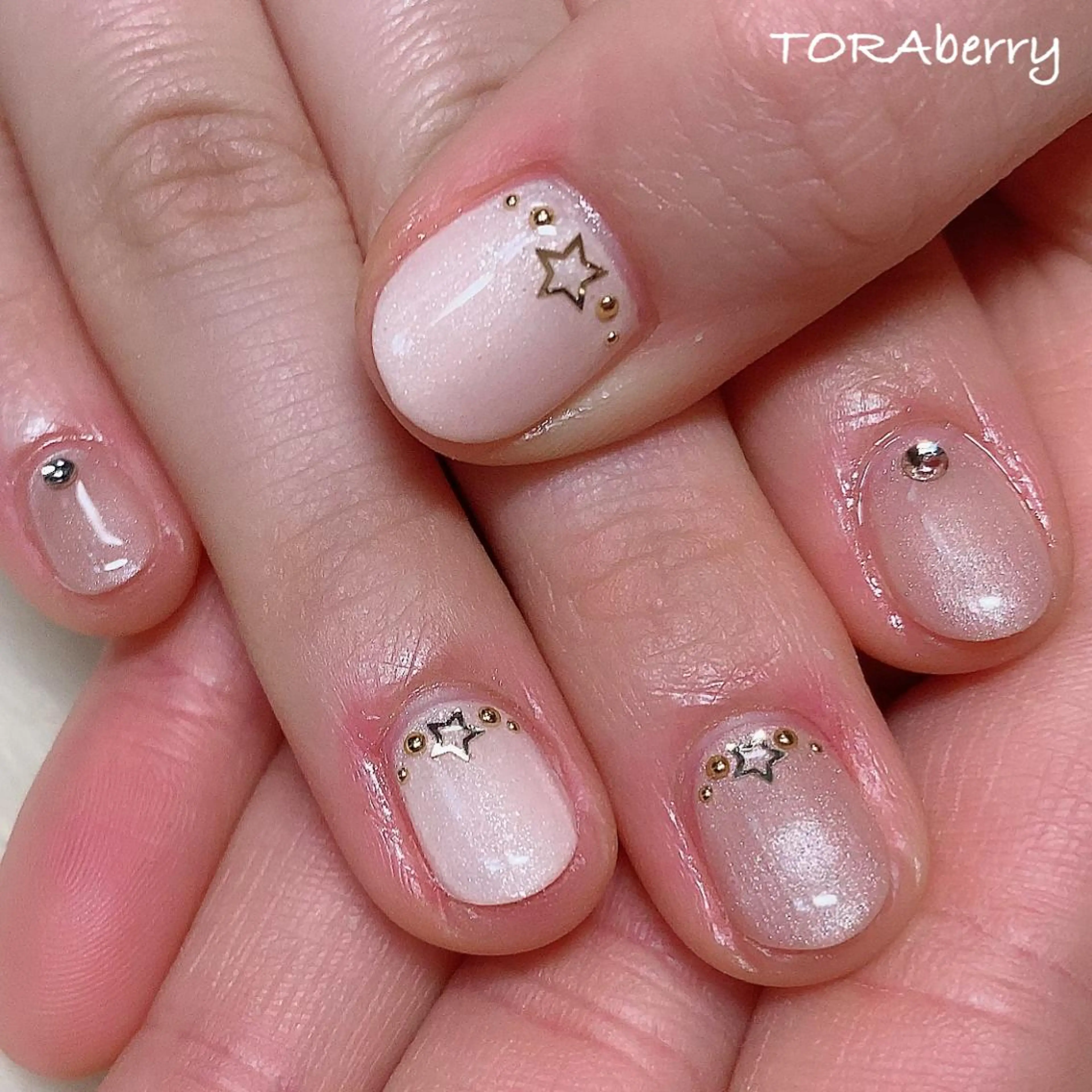 ネイル ハンドネイル ネイリスト なつみのネイルデザイン