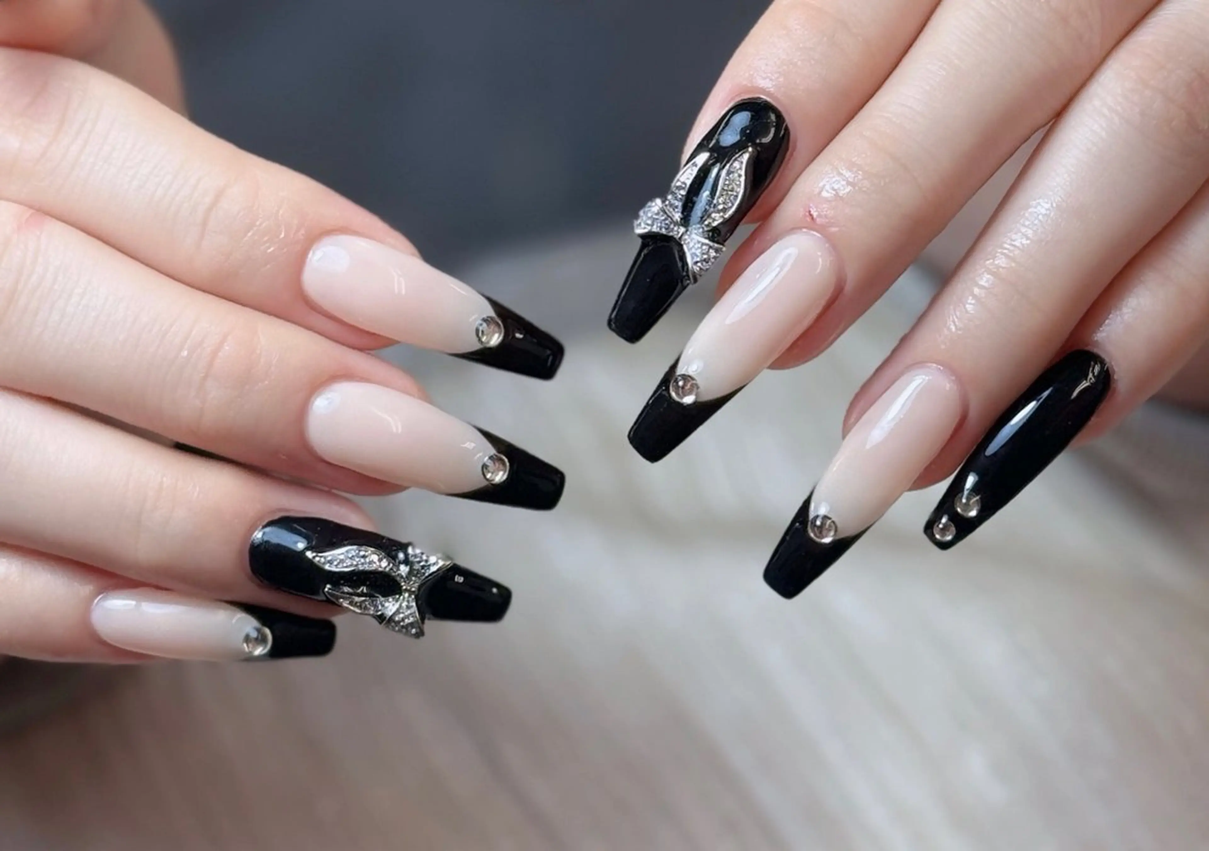 ネイル アートネイル フレンチネイル ジェルネイル 韓国ネイル マグネットネイル ハンドネイル Lenie Nailsのネイルデザイン