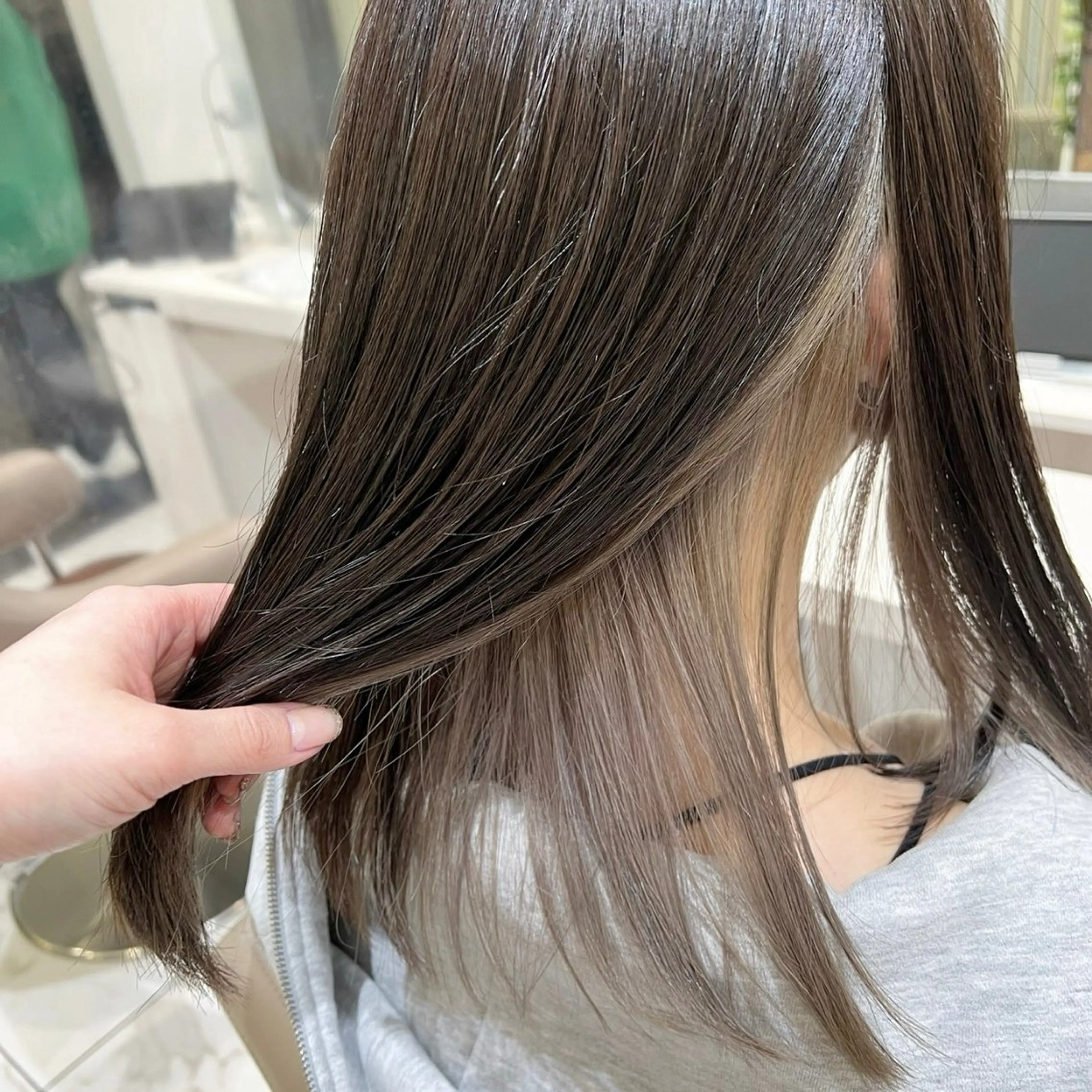 【さりげなく可愛い♡】インナーカラー💎の写真