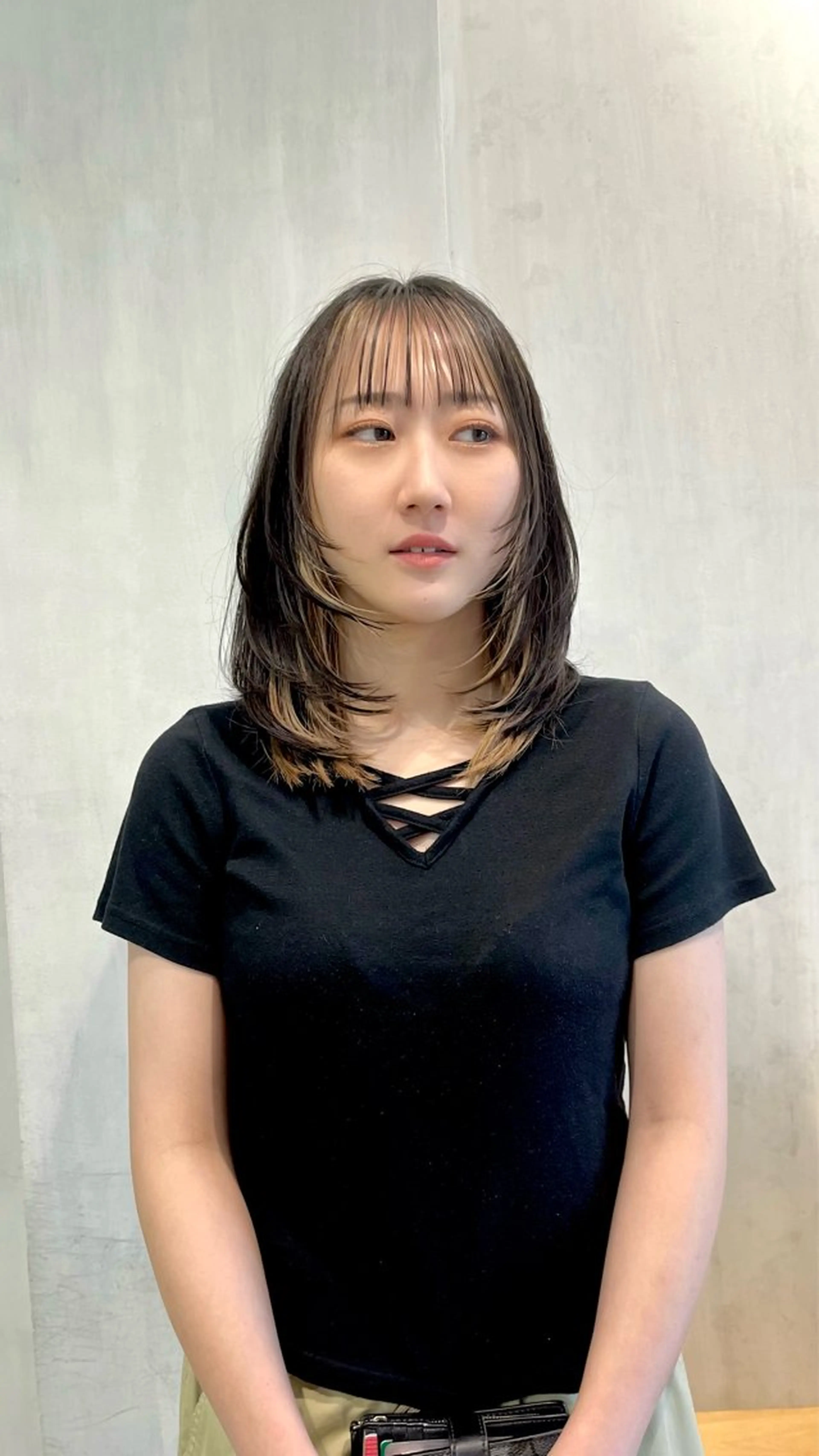 ロング 牧下 晴香のヘアスタイル