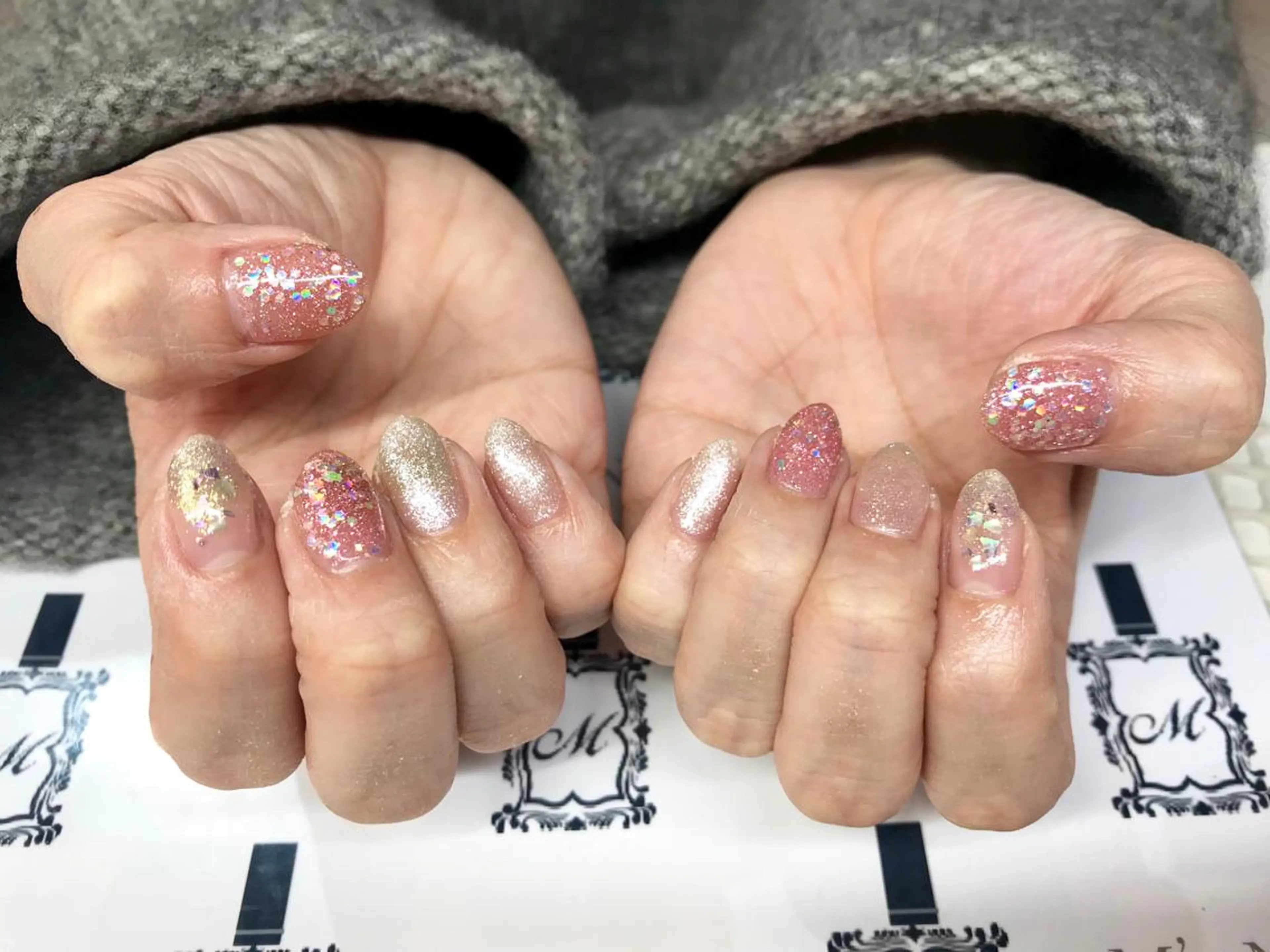 ネイル キラキラネイル ニュアンスネイル M's nail所属・M's nail ..高幡不動のネイルデザイン
