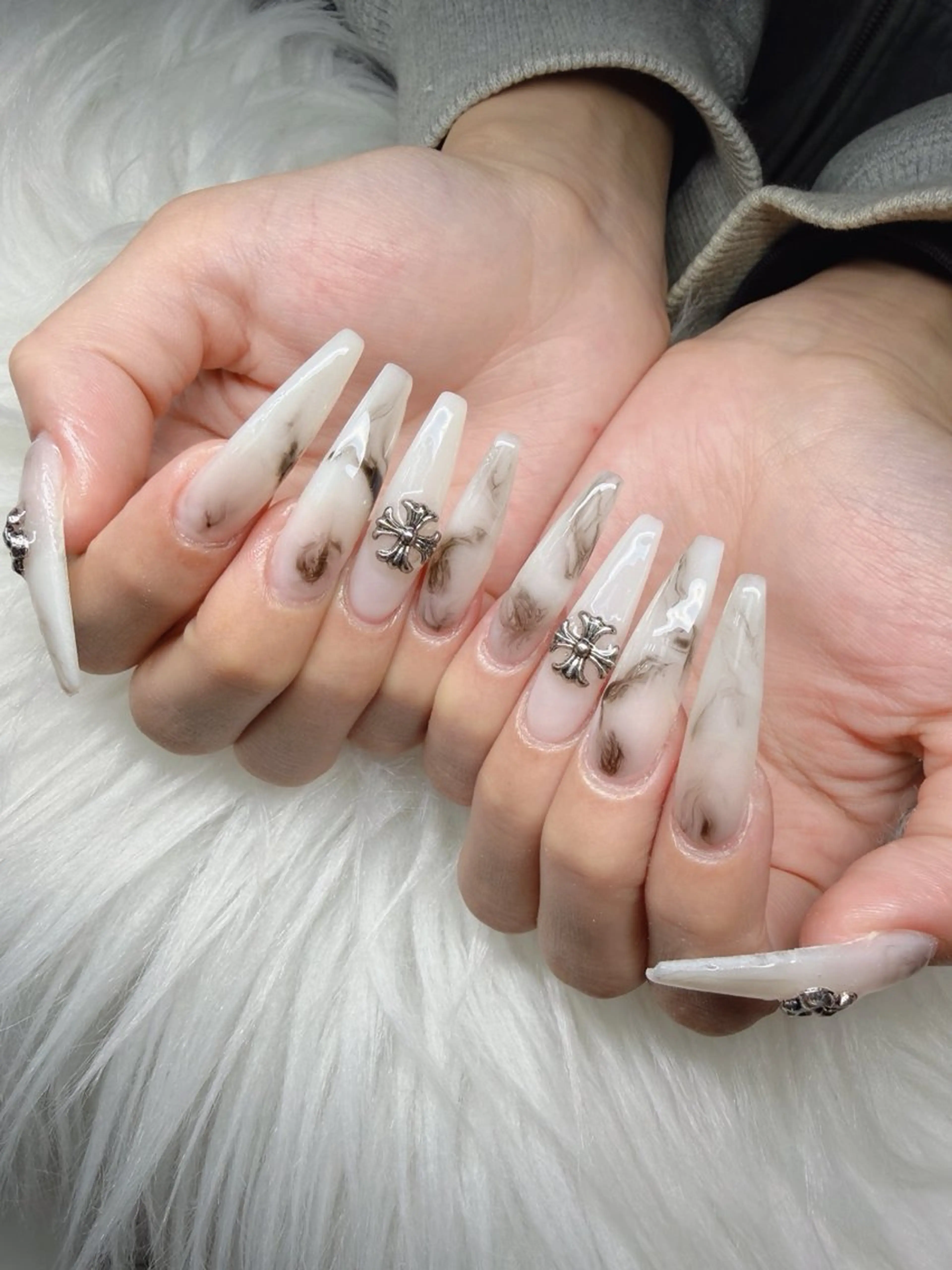ネイル Lee Nailsのネイルデザイン