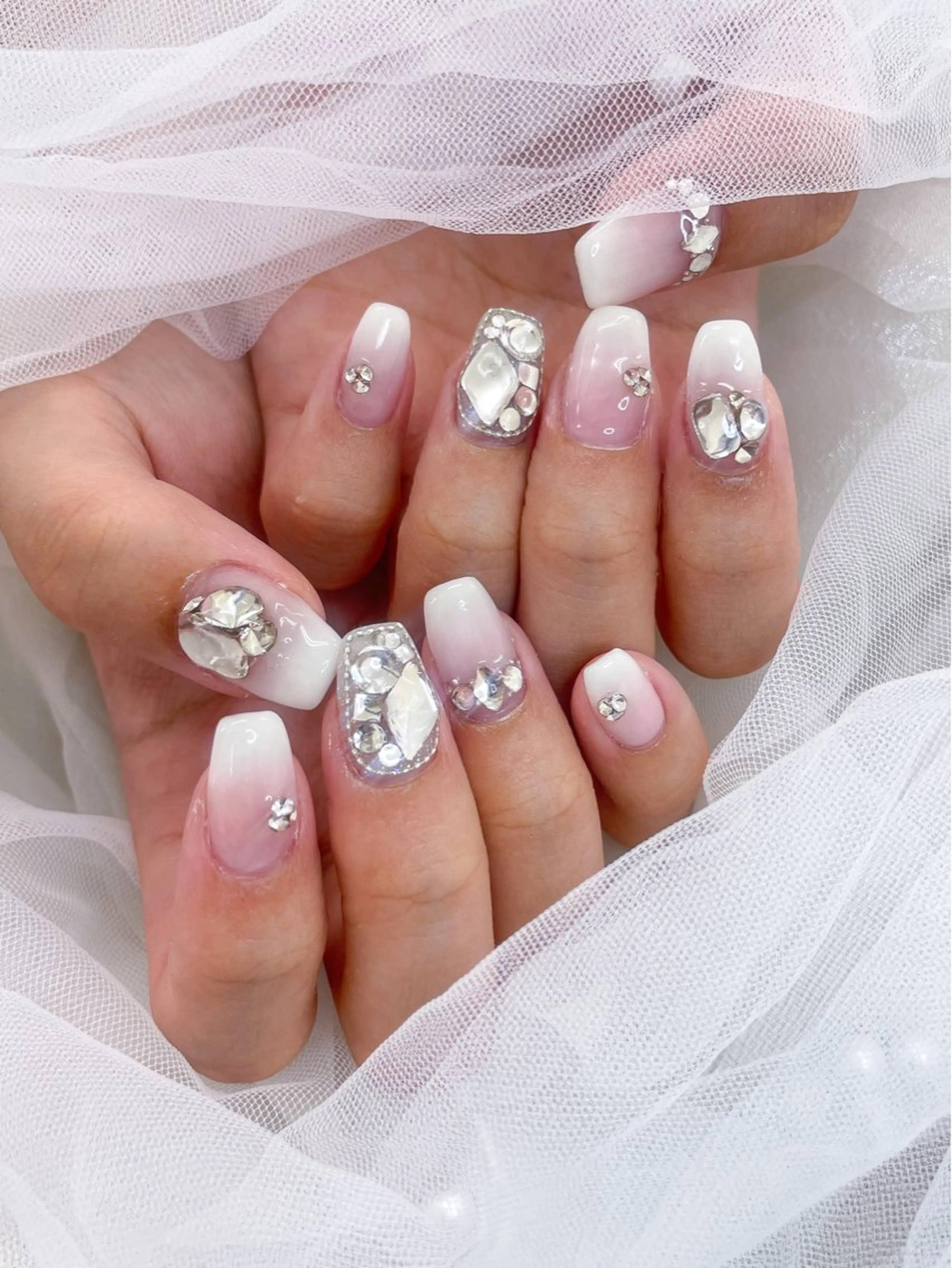 ネイル ハンドネイル 五十嵐 美智のネイルデザイン