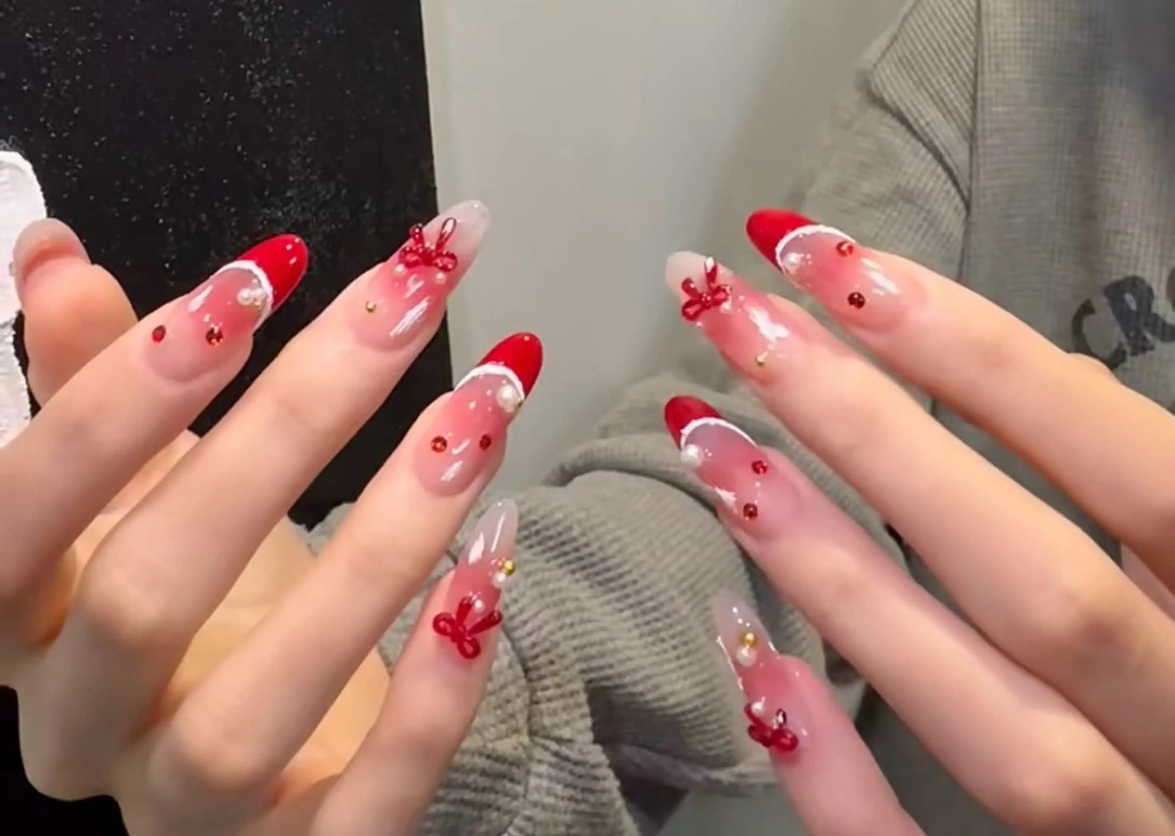 ネイル 高木 維麗絲のネイルデザイン