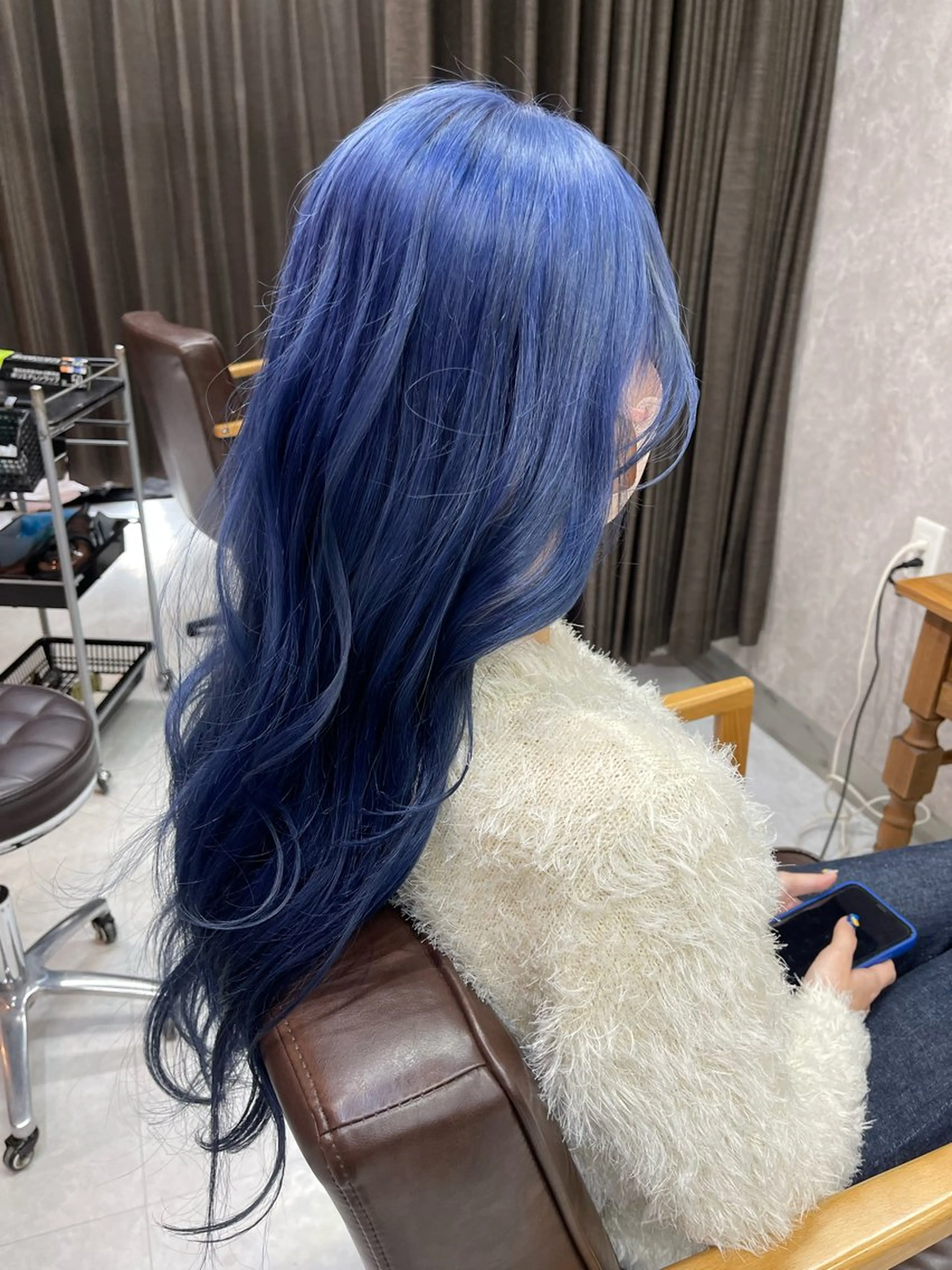 ロング 顔タイプ/ダブルカラ ー/りりかのヘアスタイル