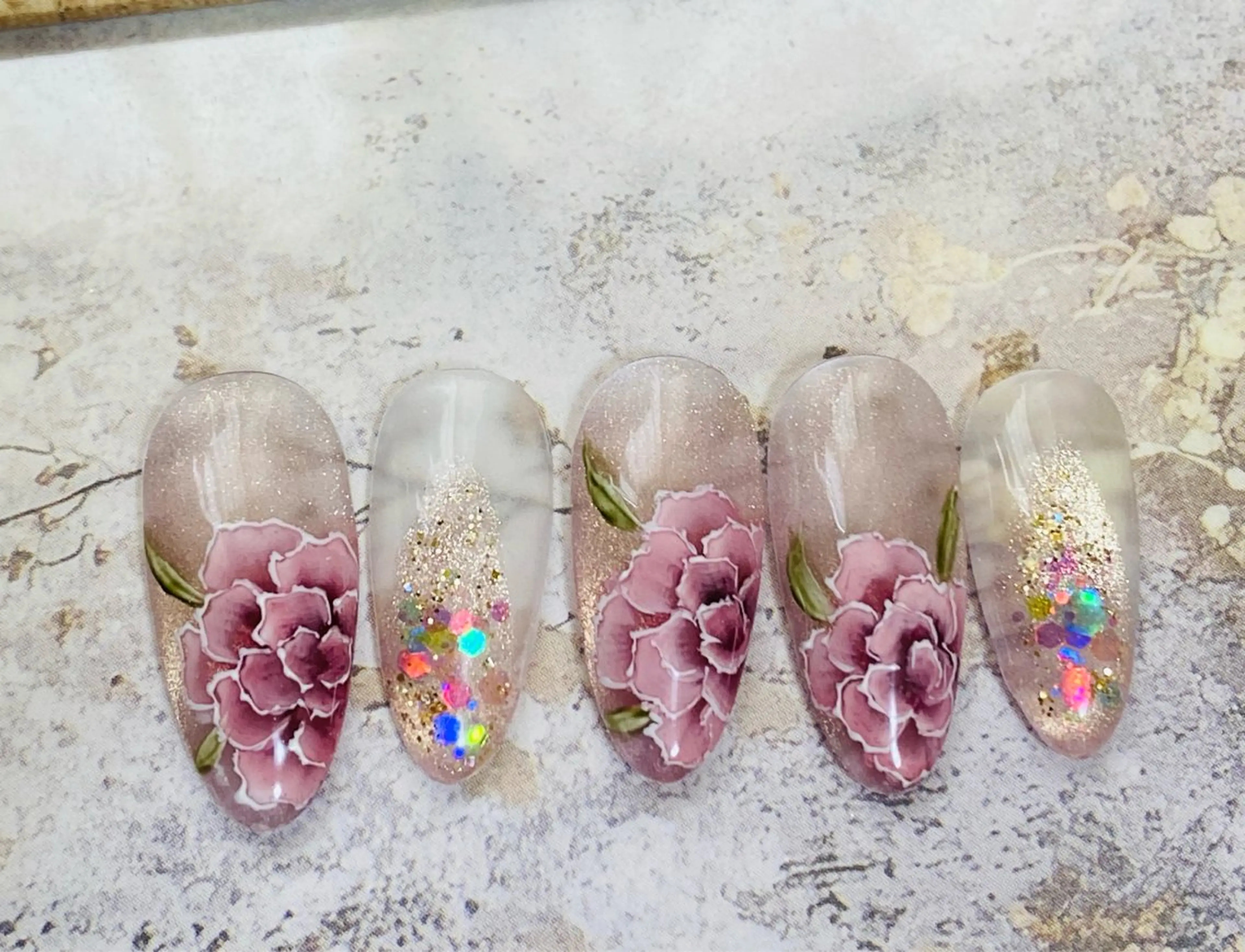 ネイル ラメ(グリッター) マグネットネイル 自宅ネイルサロン ♦️nuance♦️のネイルデザイン