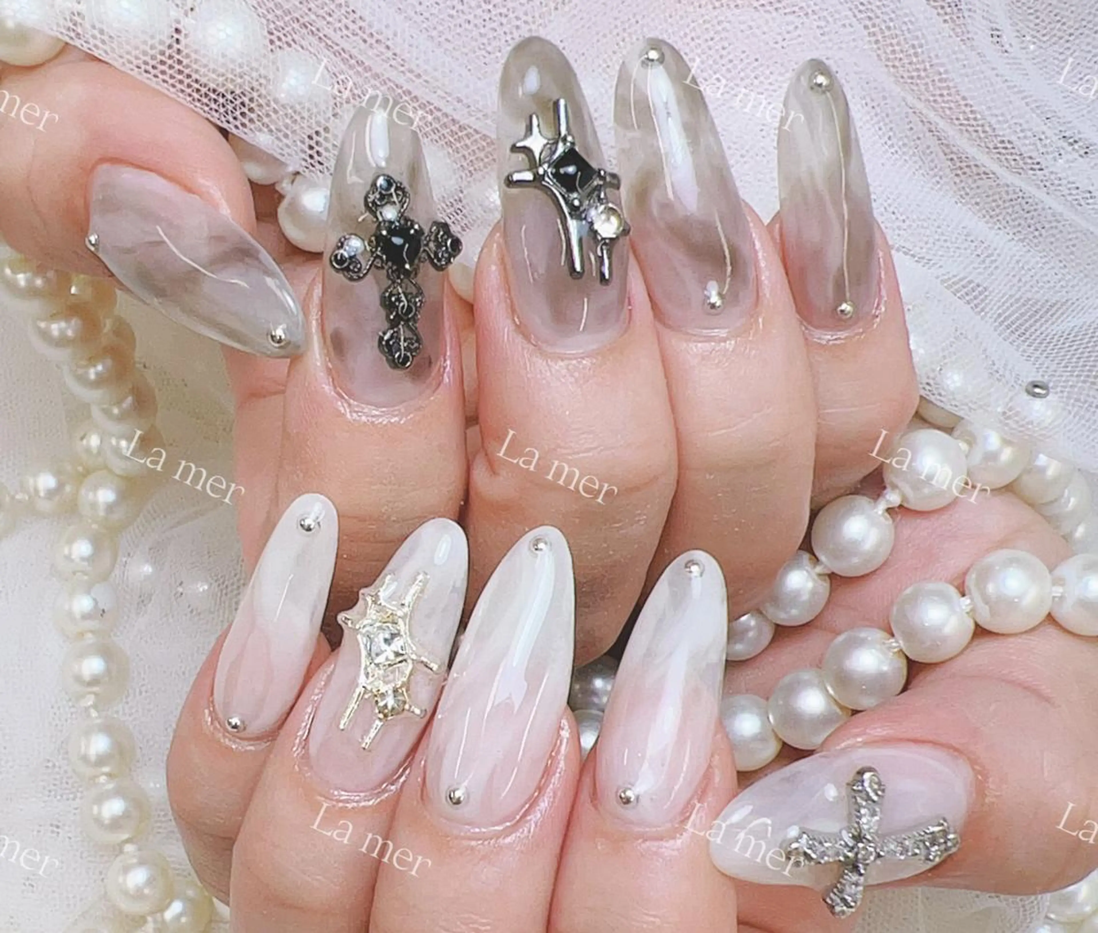 ネイル 🌻 Momoko_のネイルデザイン