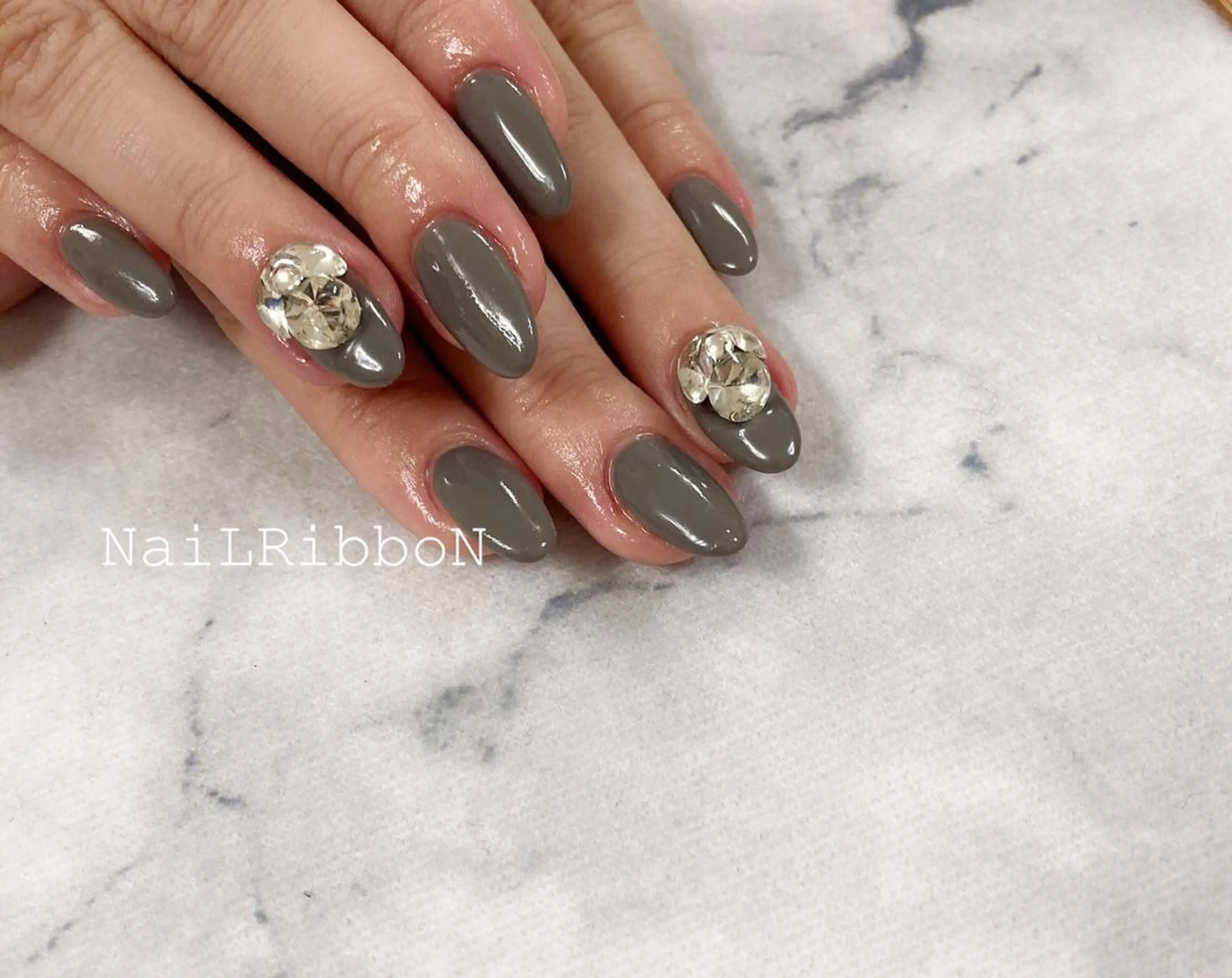 ネイル SWAMP nails所属・🎀ネイルサロン RIRI🎀のネイルデザイン