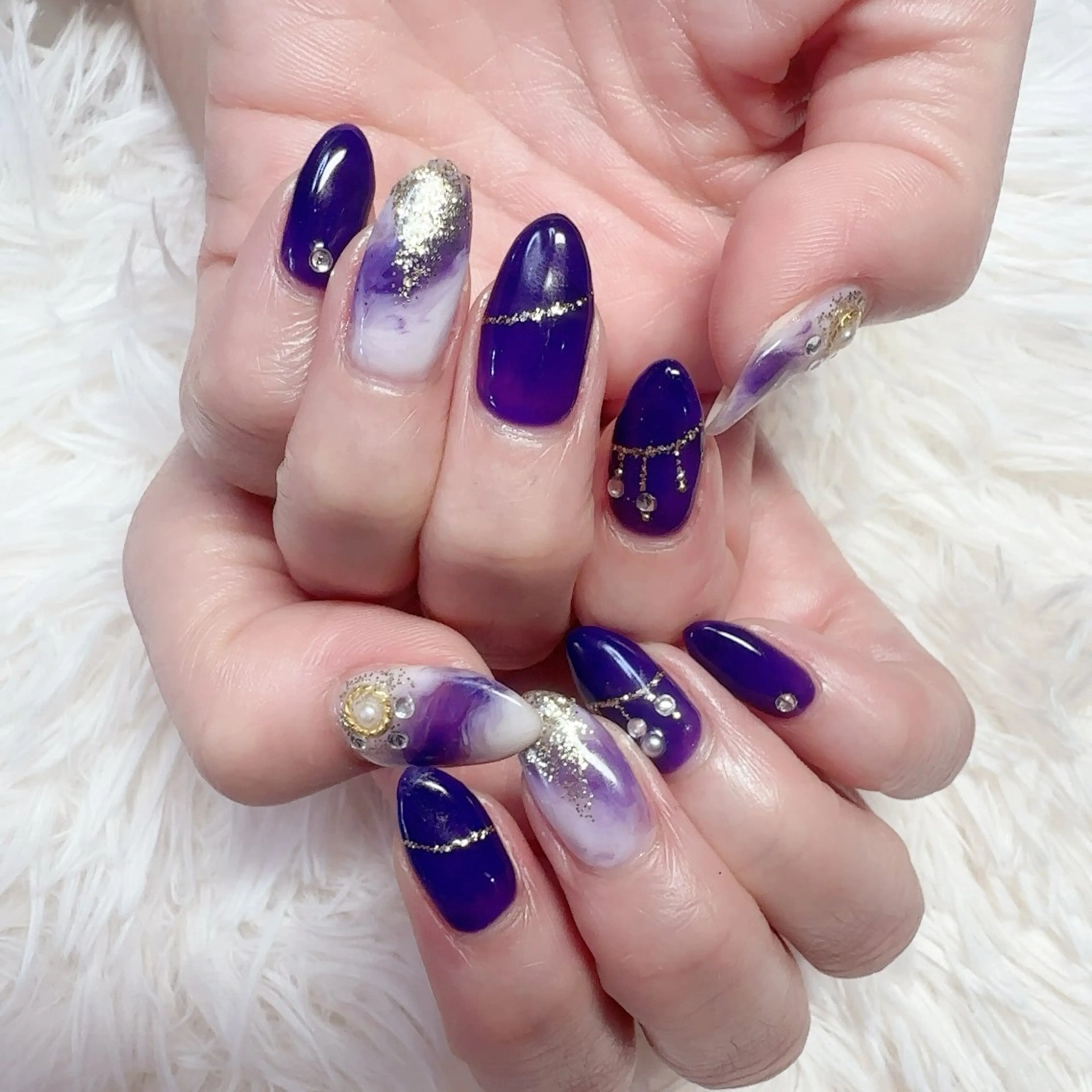 ネイル ハンドネイル ハンドケア ★RISA★ 伊勢崎 【KARAT】のネイルデザイン