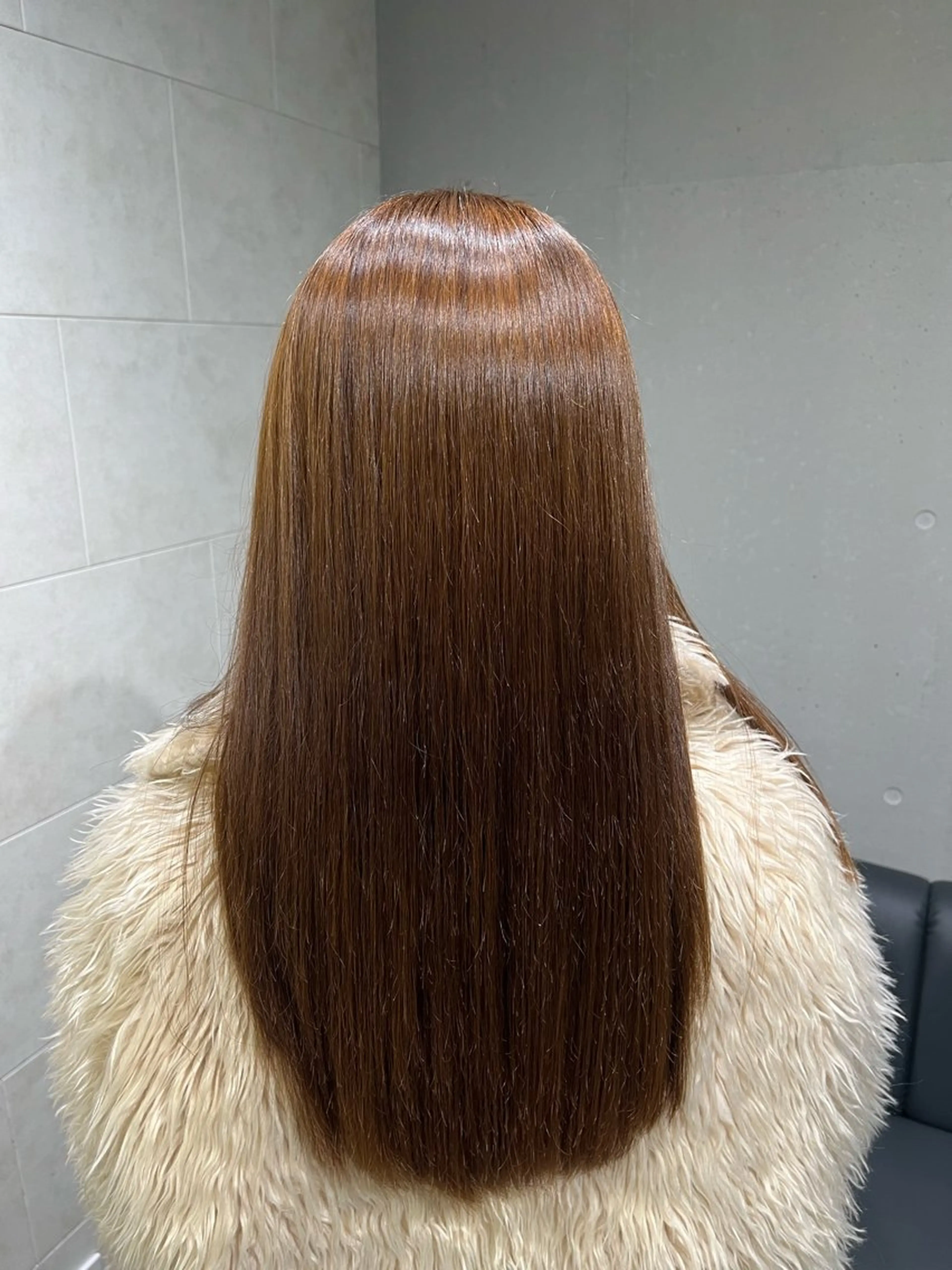 セミロング カラー 縮毛矯正 特化生田のヘアスタイル