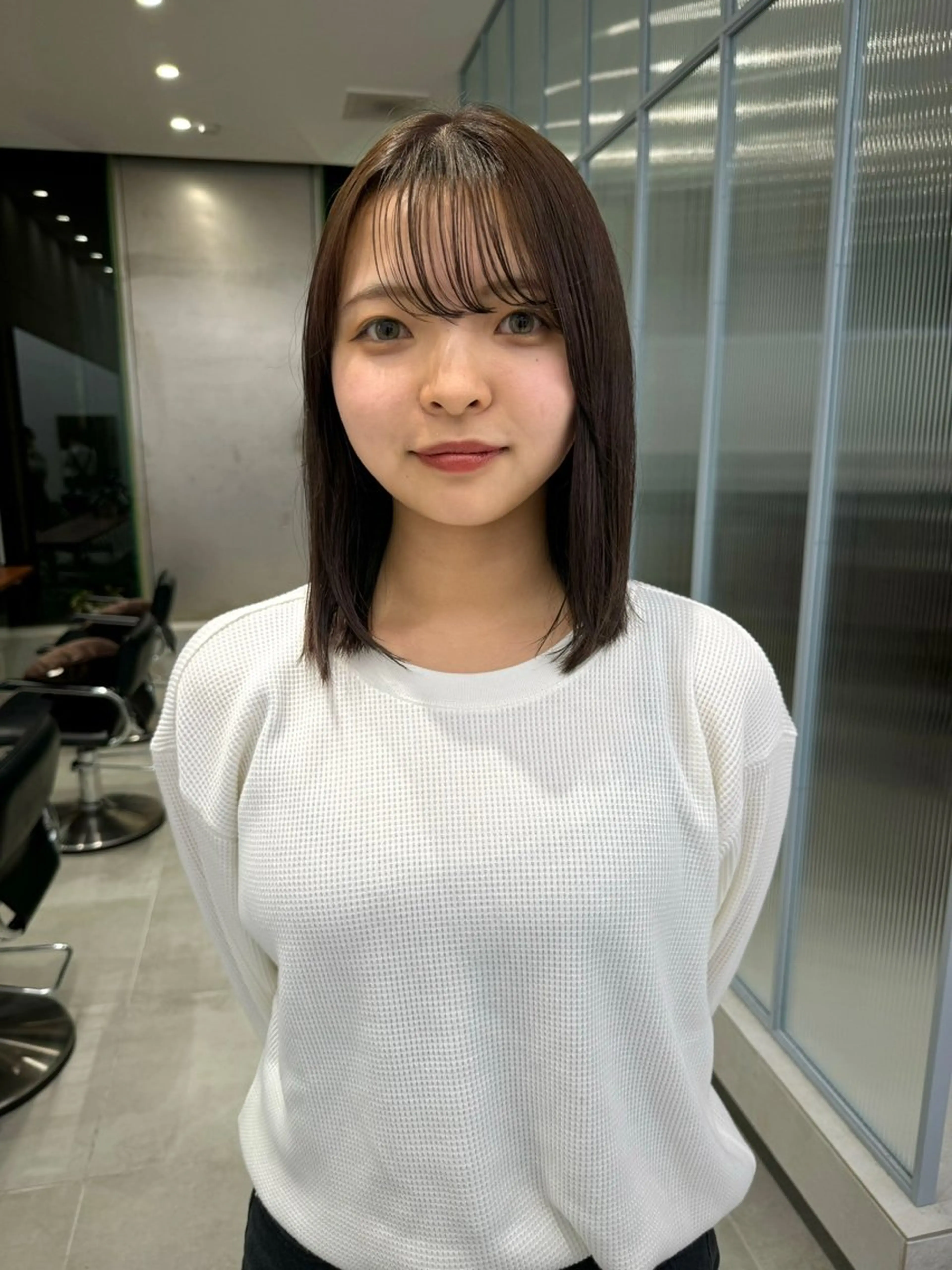 セミロング カラー 透明感カラー ひかり／ベージュ ／似合わせカットのヘアスタイル