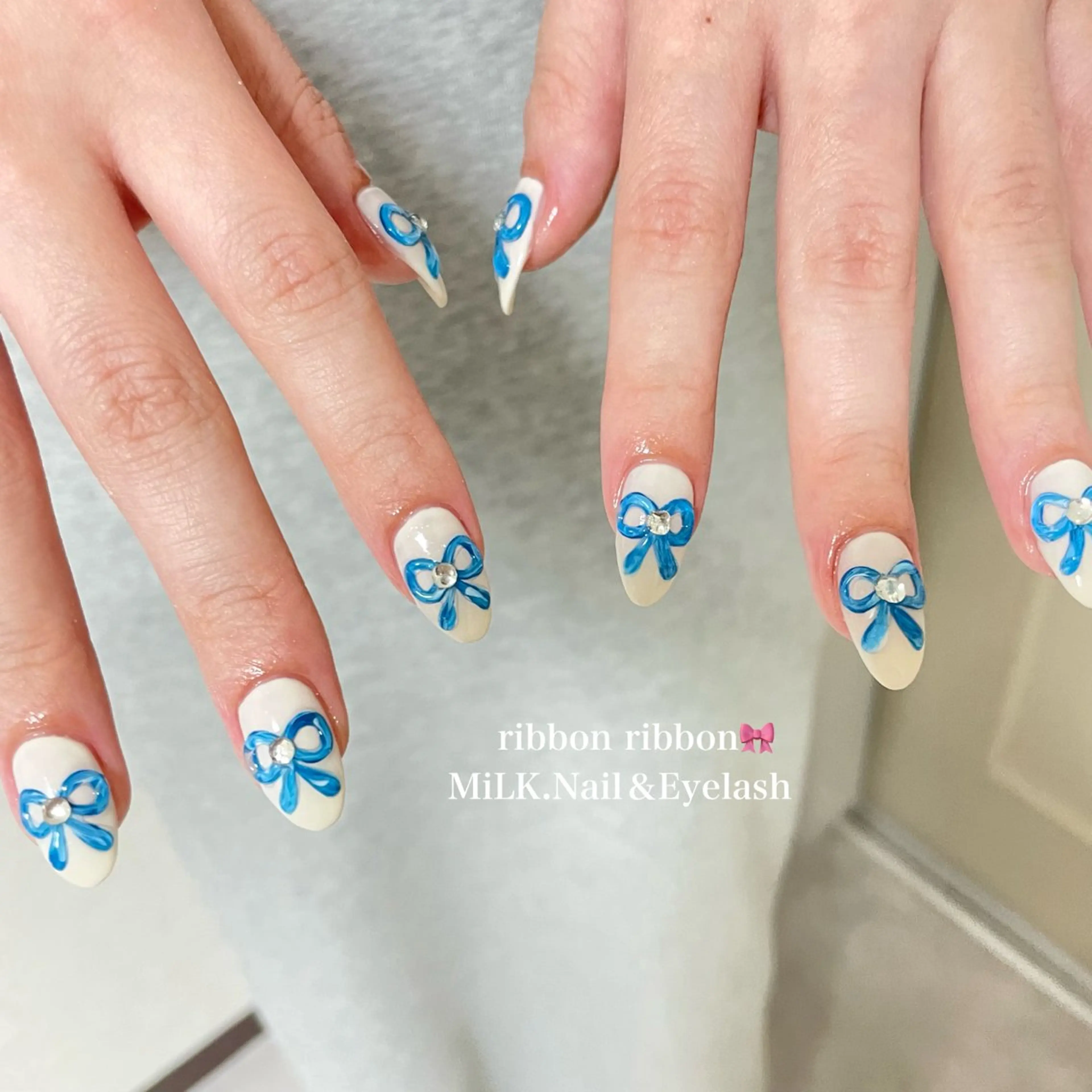 ネイル ゴールド ハンドネイル MiLK. wakaのマツエク・マツパデザイン