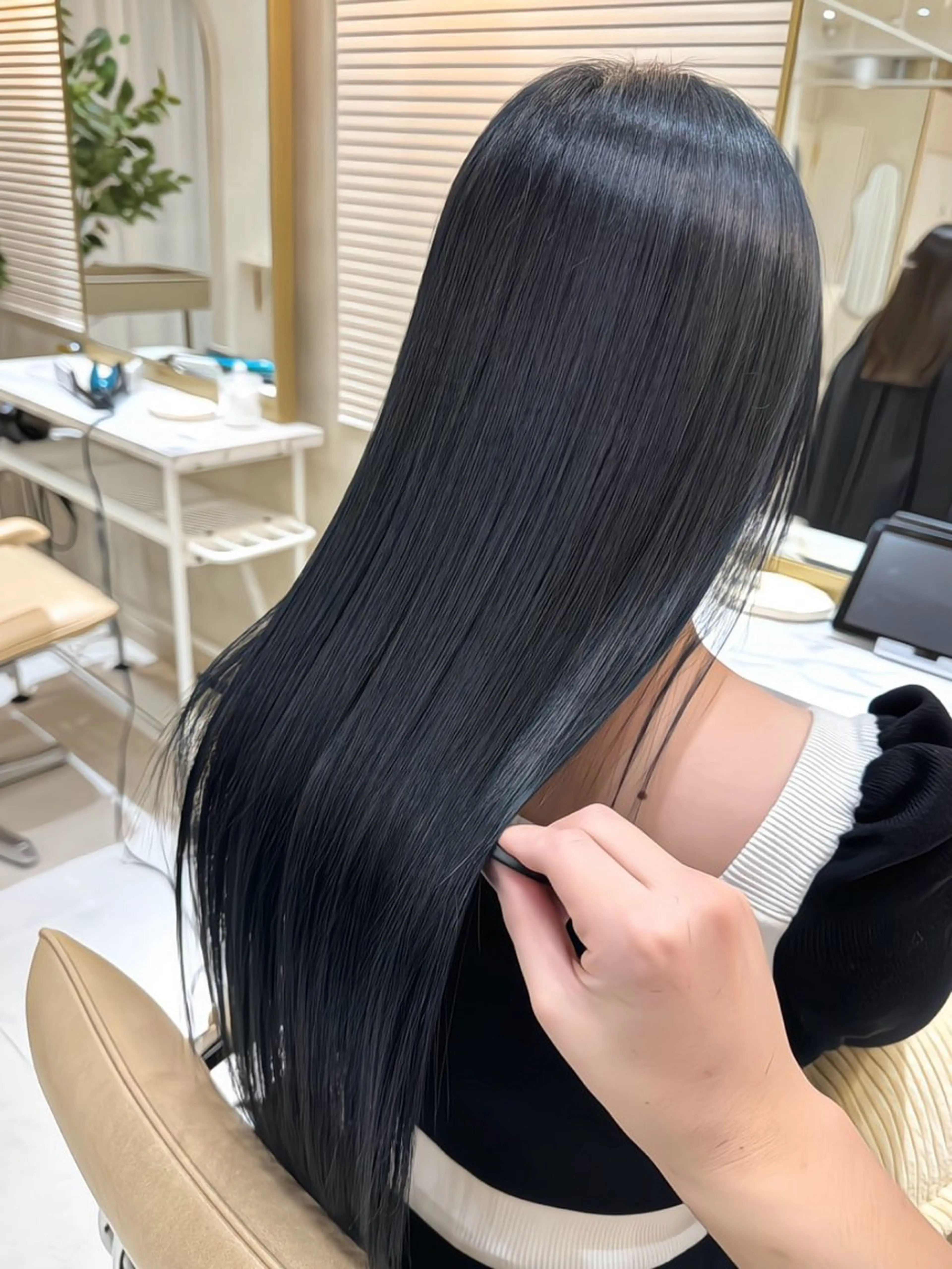 ロング カラー 髪質改善 カット ヘアカラー トリートメント 縮毛矯正・髪質改善 支持率No1🫧北島のヘアスタイル