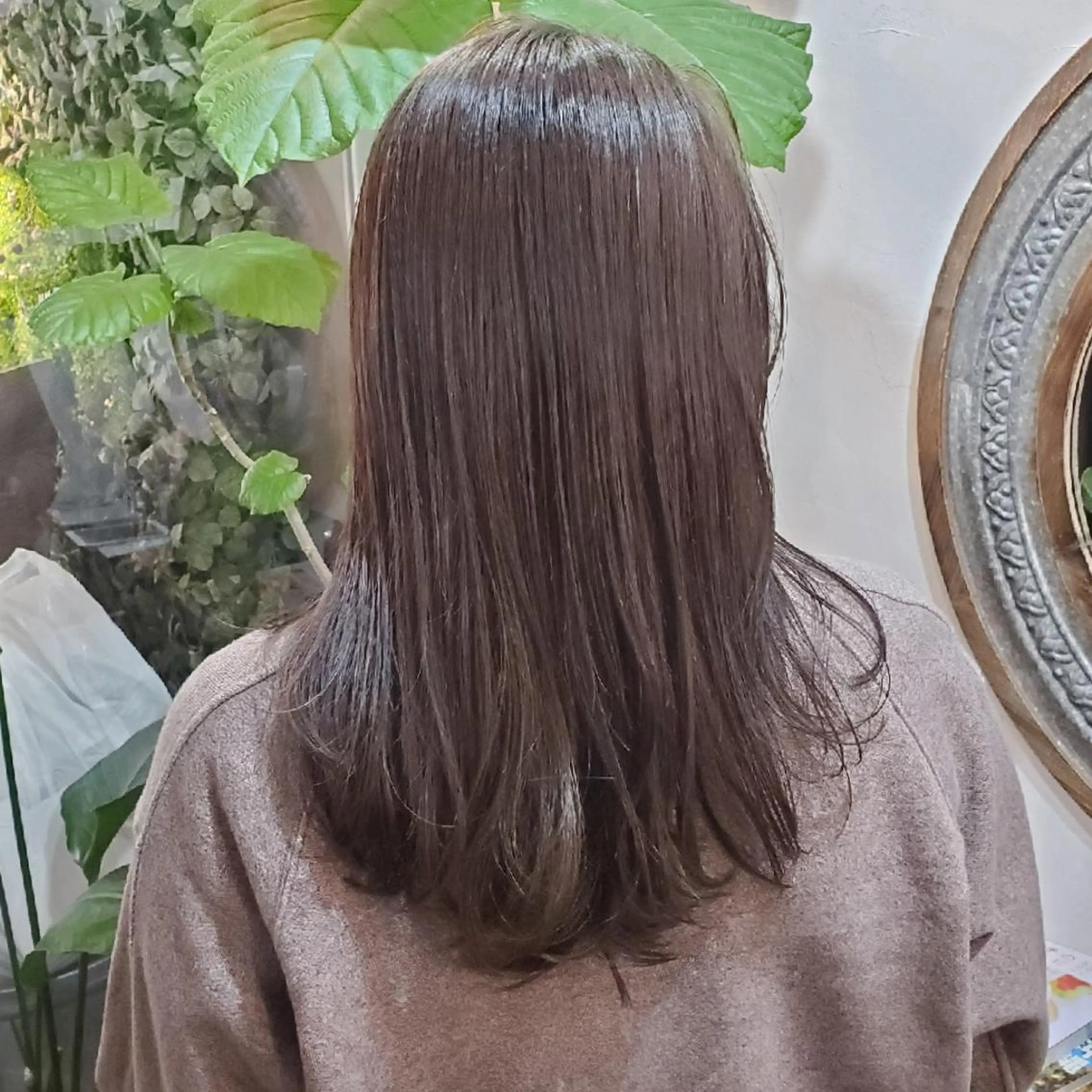 セミロング カラー カット ヘアカラー トリートメント 韓国ヘア レイヤー くびれヘアMATSUのヘアスタイル