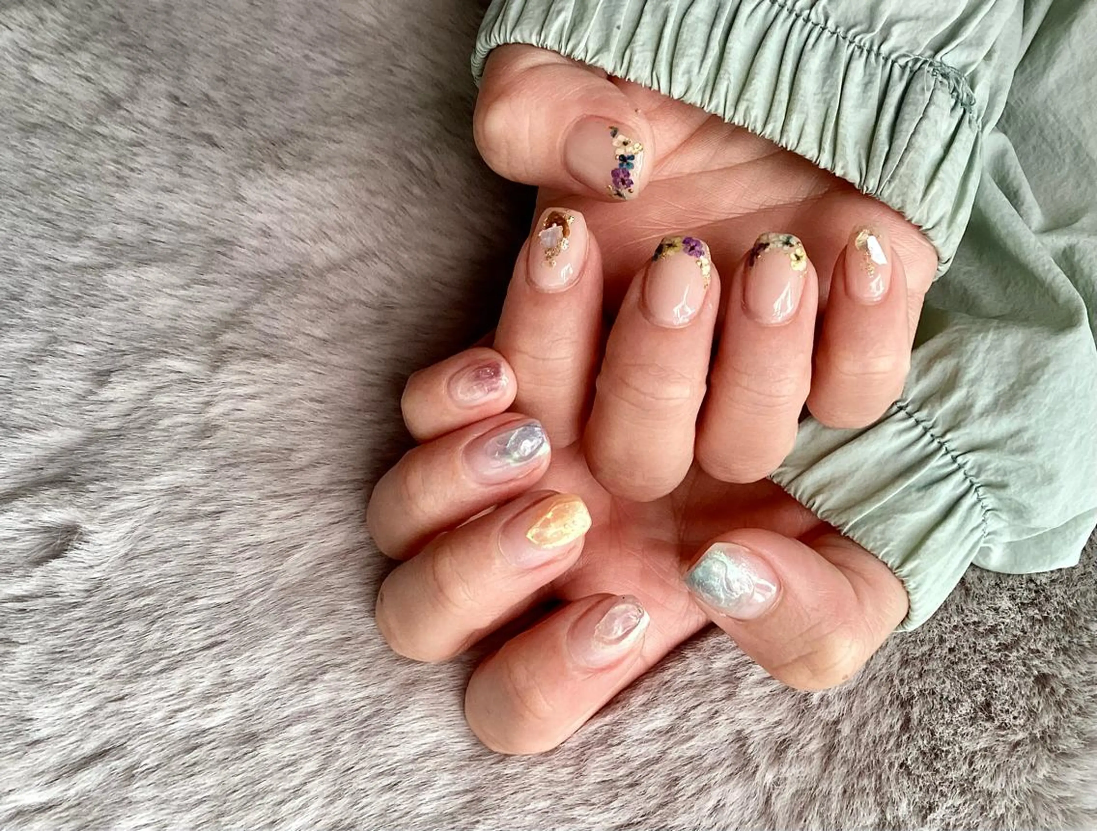 ネイル ハンドネイル フットネイル 山田 美紀のネイルデザイン