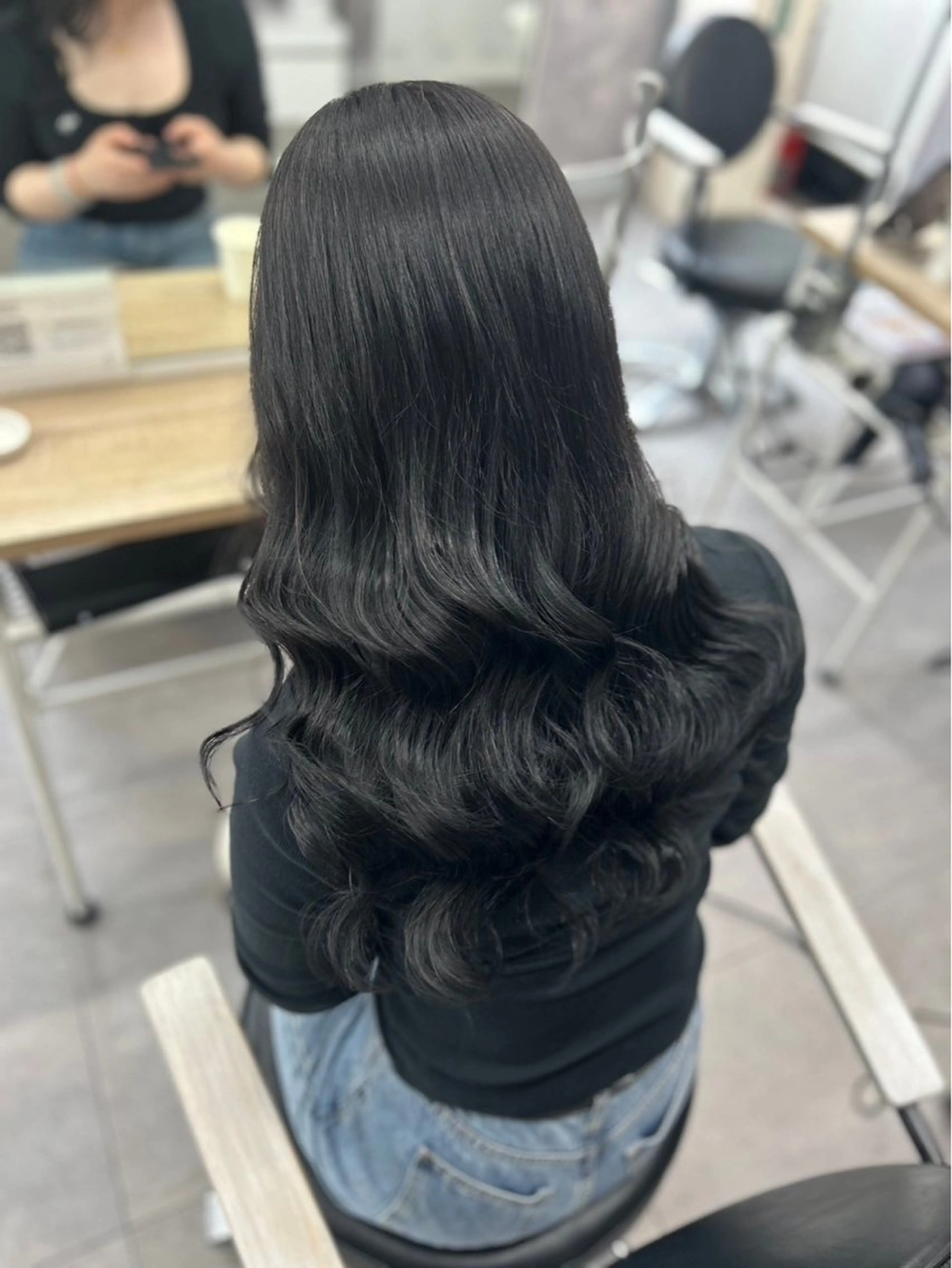 【韓国風ブルーブラック🇰🇷💙】艶カラー➕保湿トリートメント🌷🫧の写真