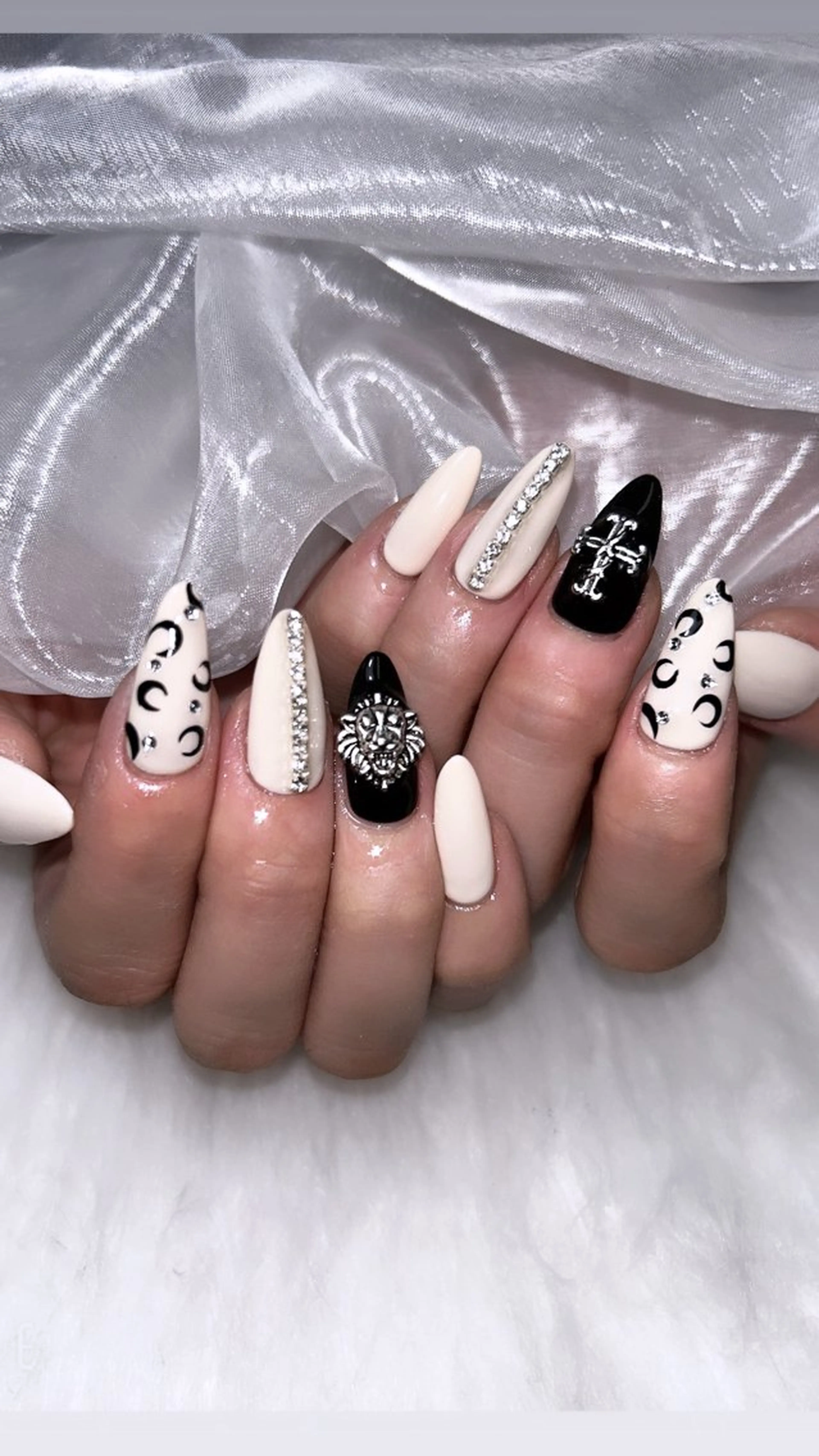 ネイル 高草木 桃香のネイルデザイン