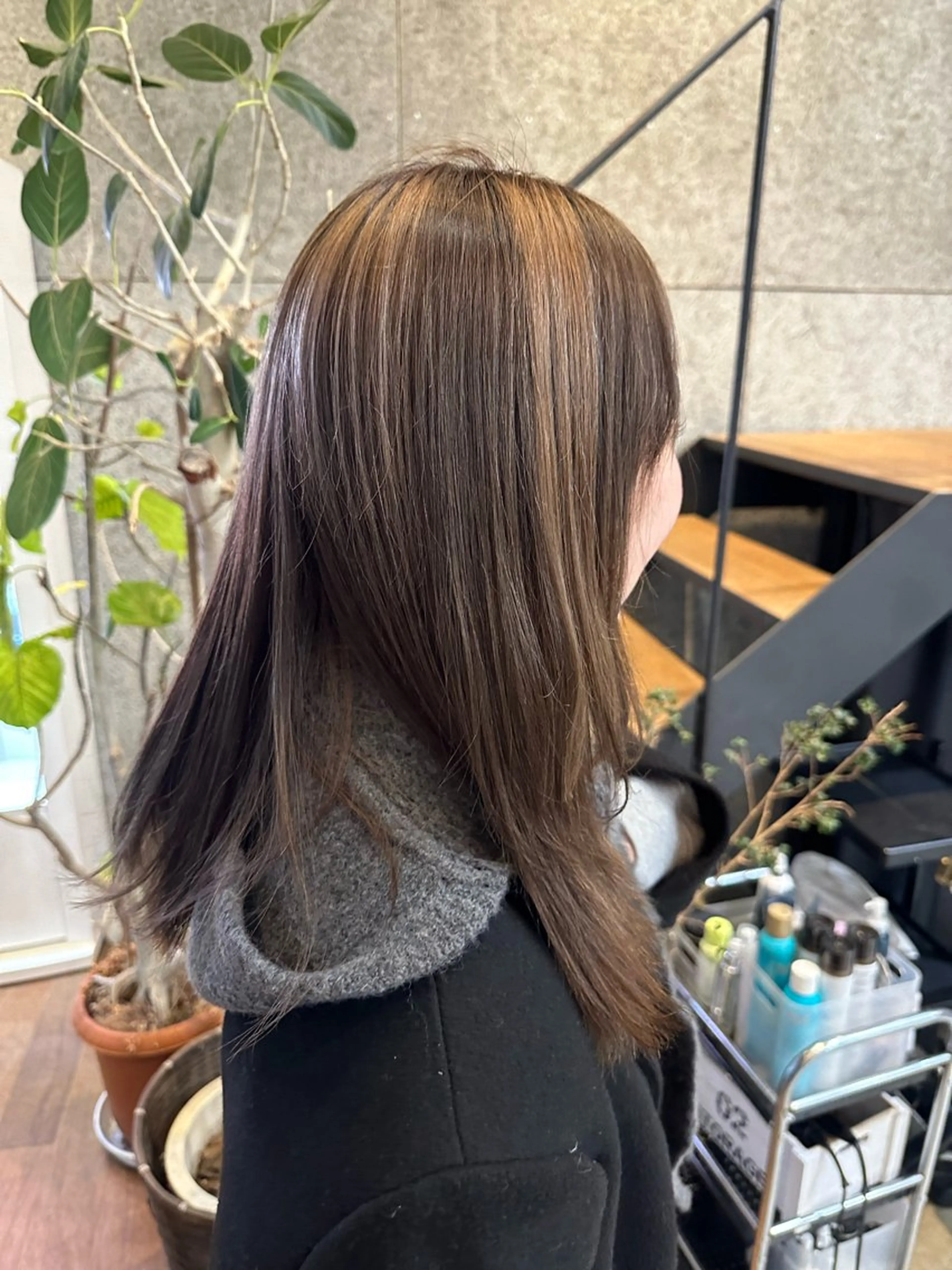 ロング 髪質改善🌈 tomomiのヘアスタイル