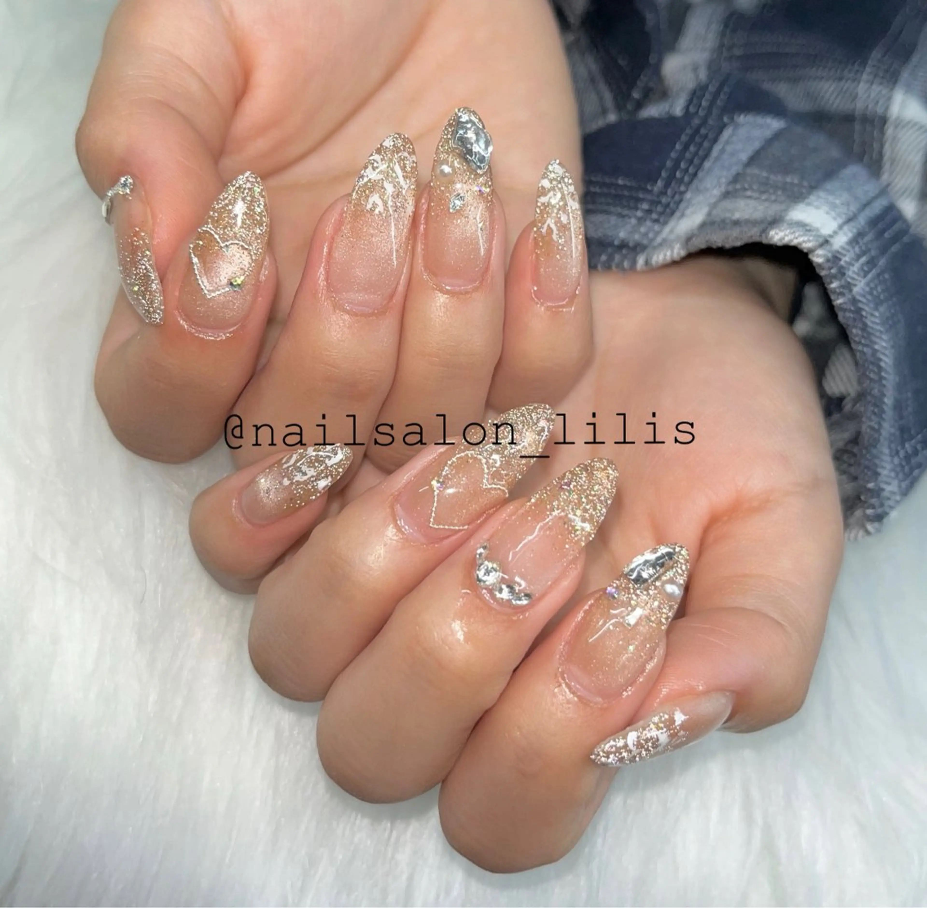 ネイル ハンドネイル nailsalon Lilisのネイルデザイン