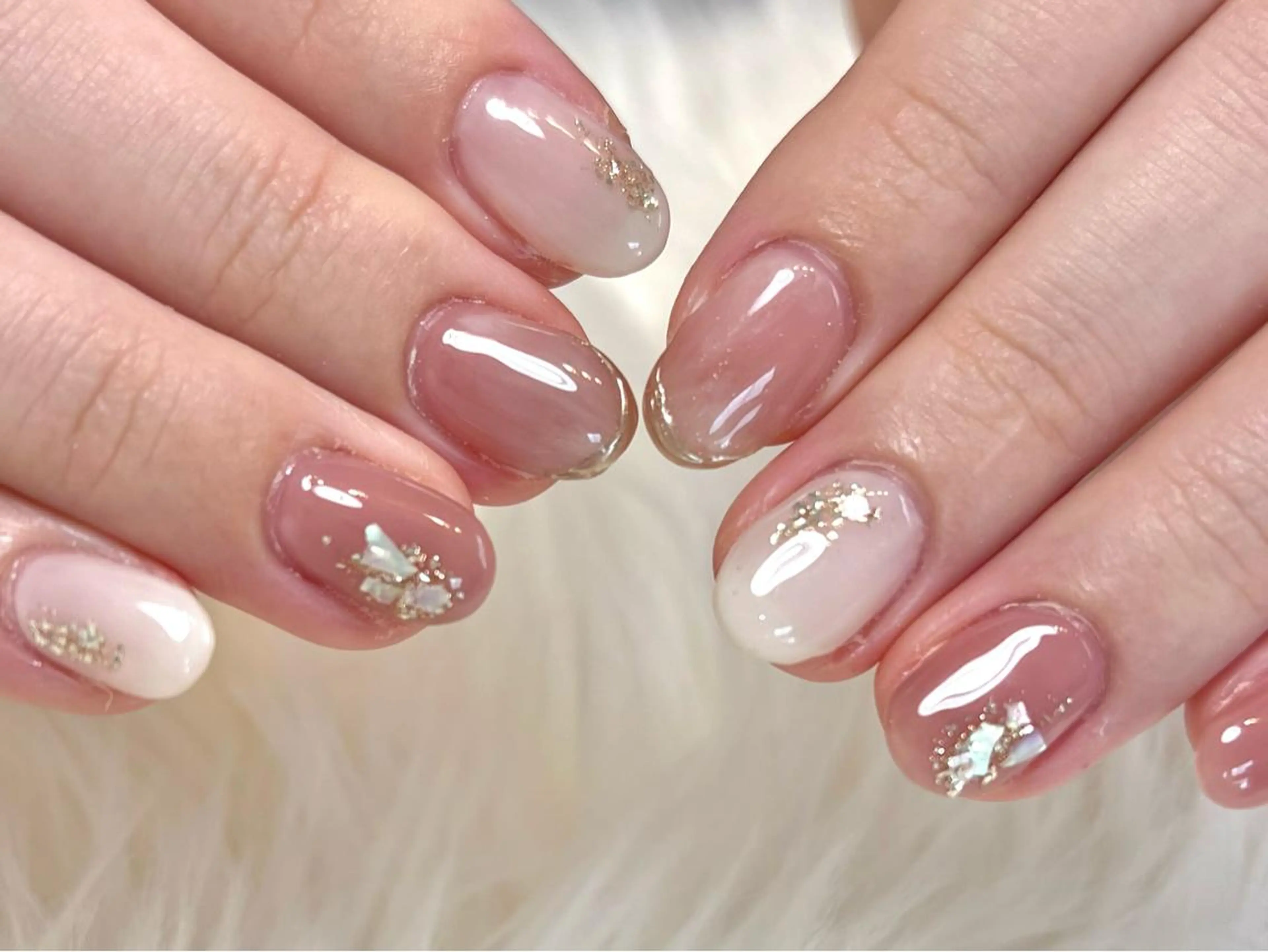 ネイル ニュアンスネイル nailsalon muguetのネイルデザイン