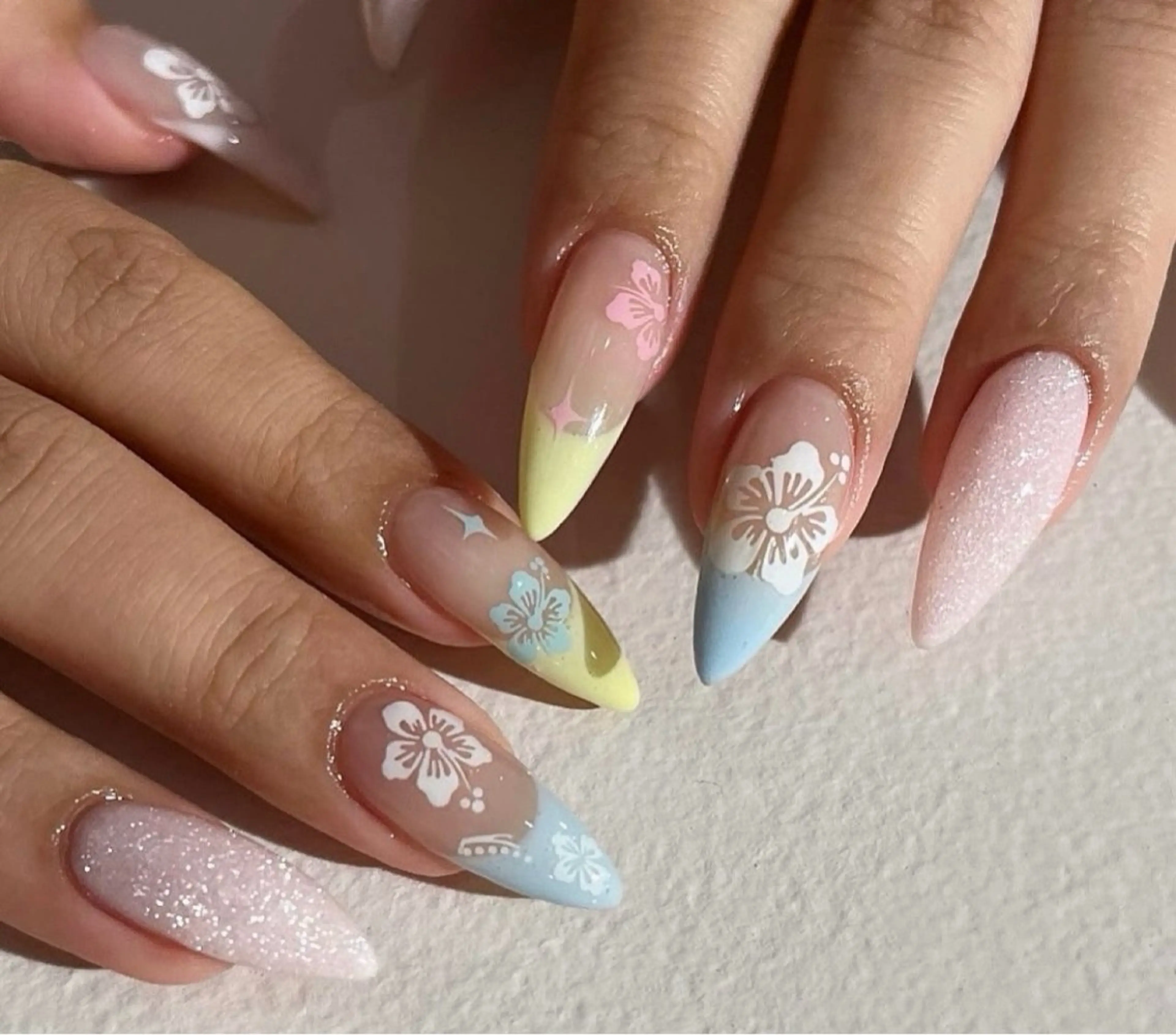 ネイル クリアネイル キラキラネイル ハンドネイル BERA NAILSのネイルデザイン