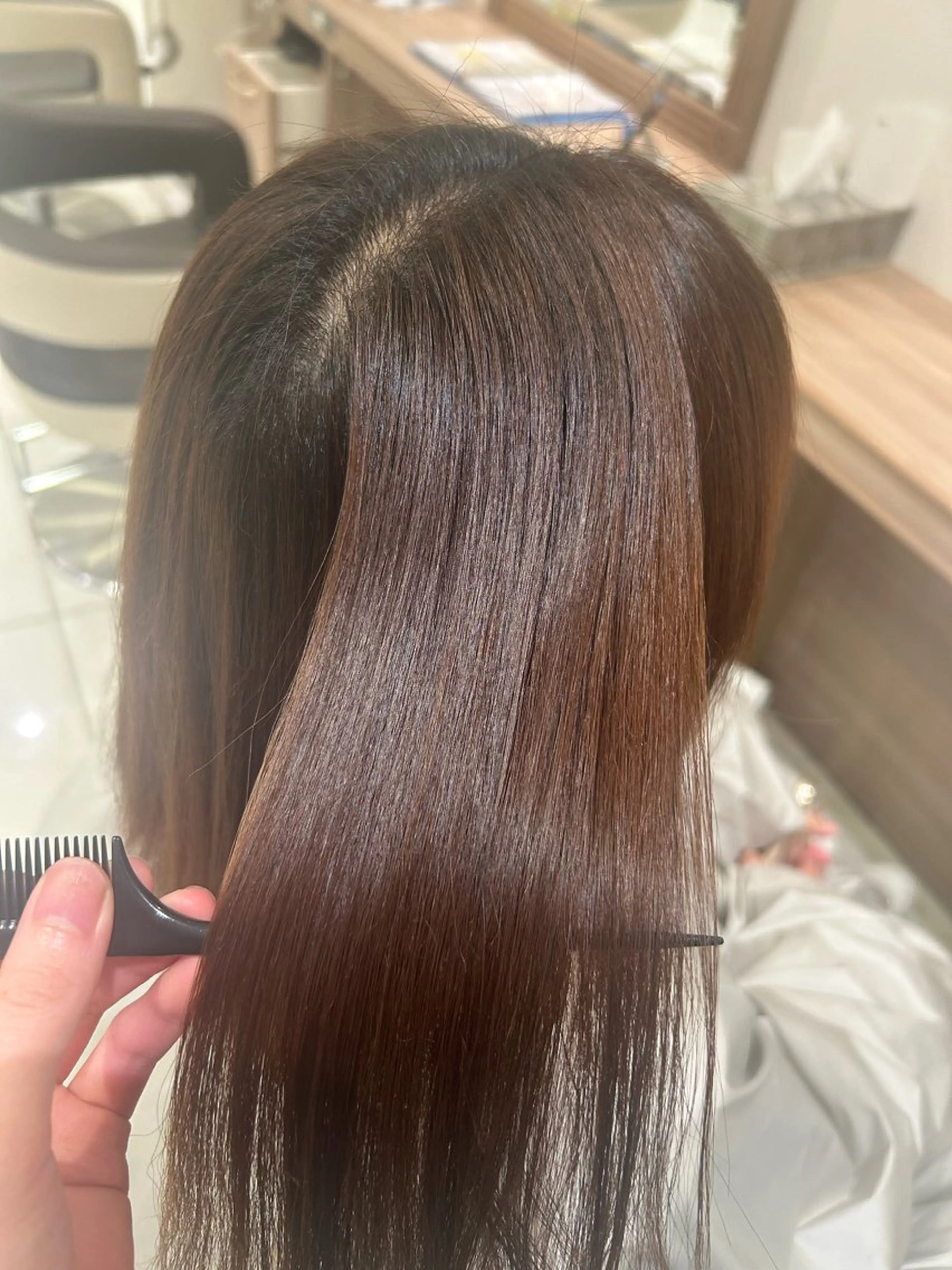 ミディアム 縮毛矯正 山内 星愛🫧のヘアスタイル