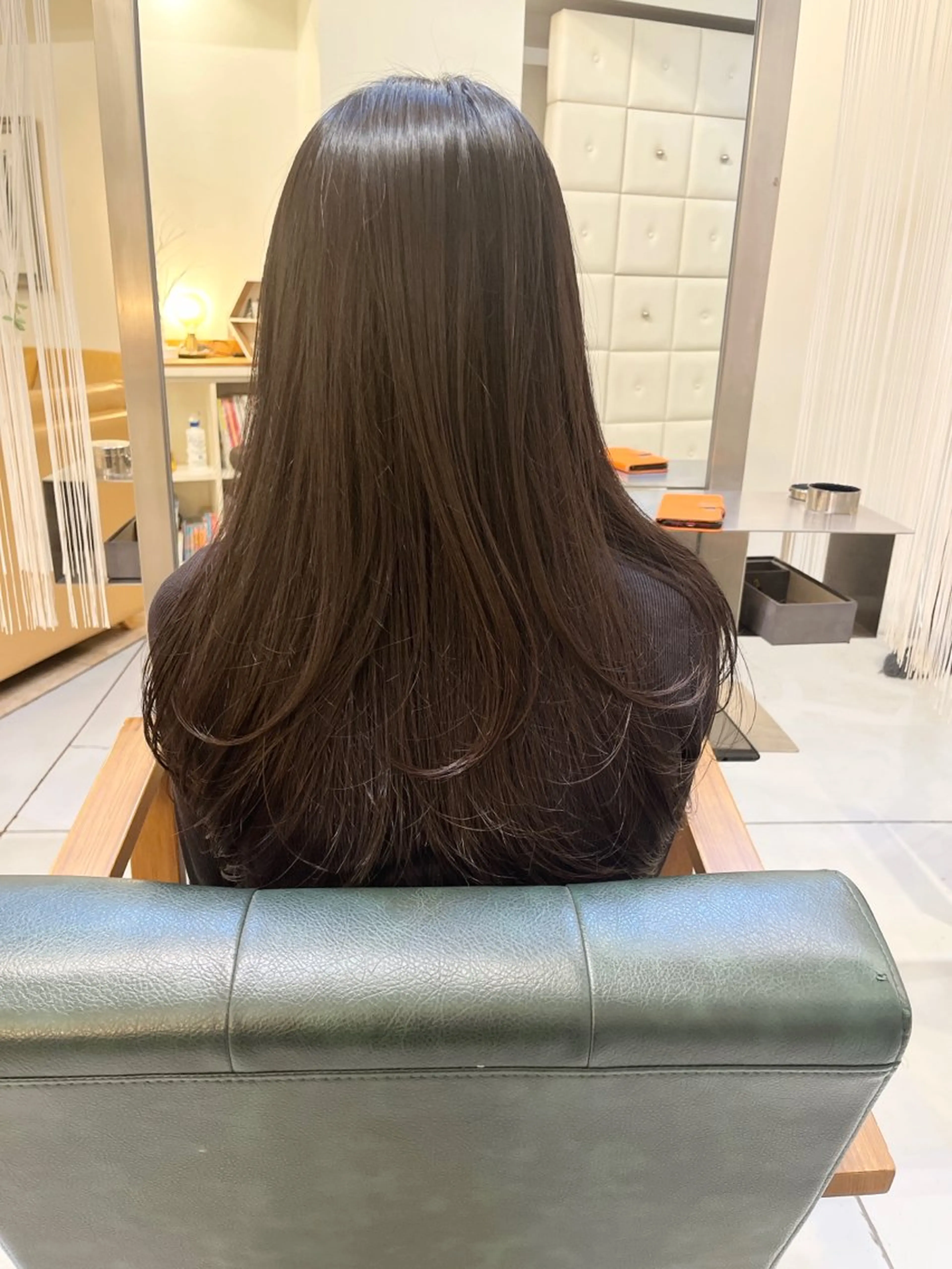 ロング 加藤 麻美のヘアスタイル