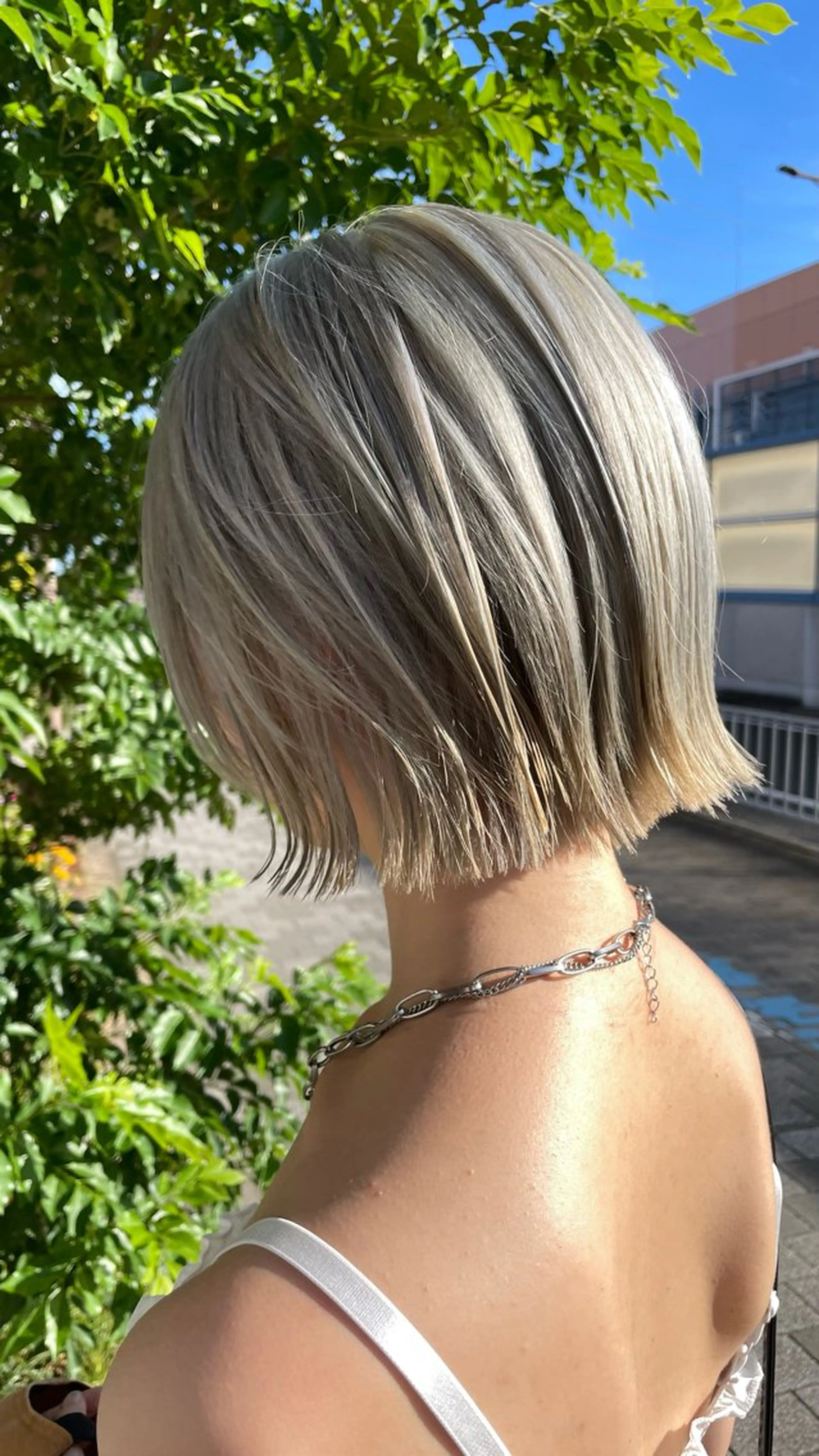 ショート ヘアカラー トリートメント ブリーチ毛矯正.髪質 改善.髪にドラマをのヘアスタイル