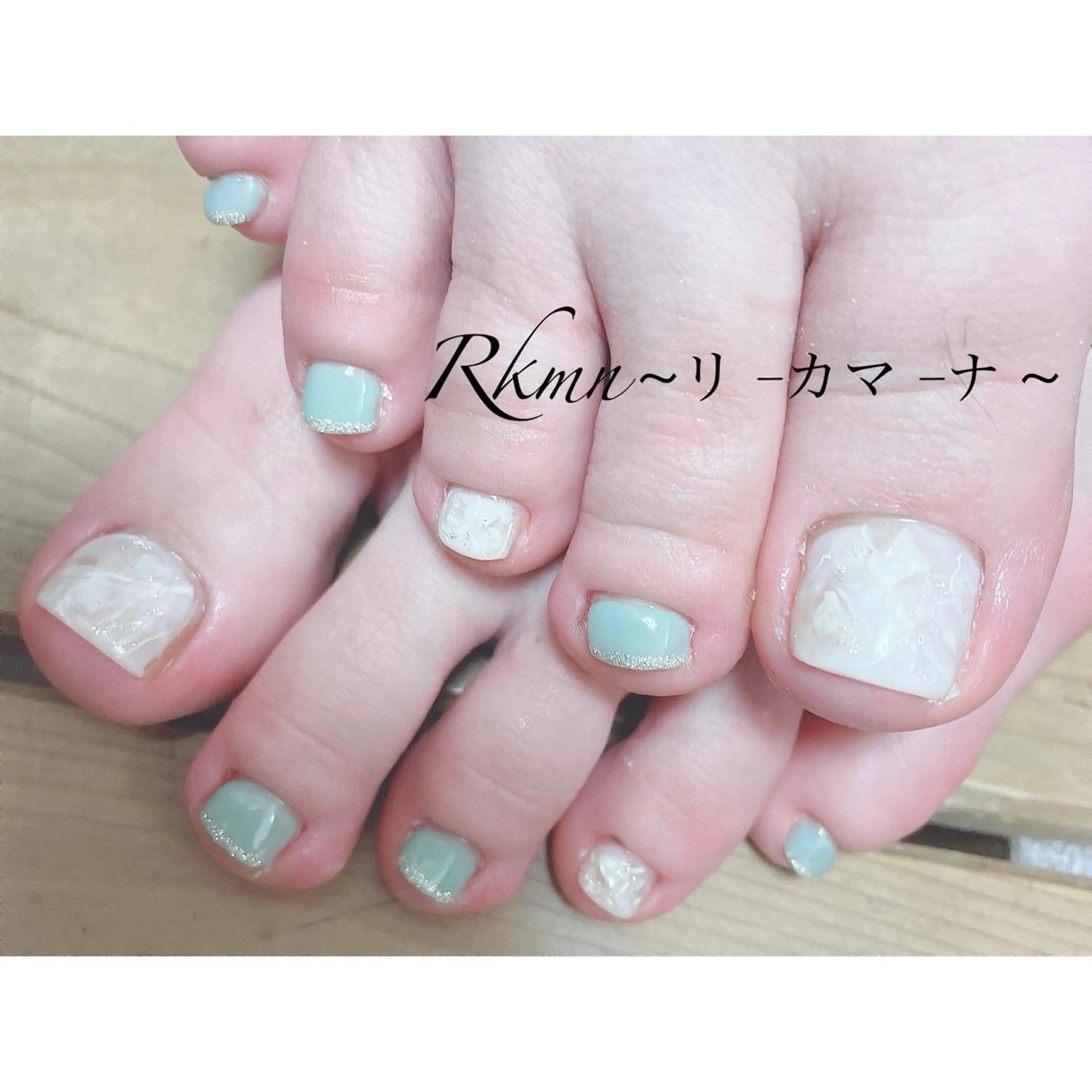 ネイル アートネイル フレンチネイル ジェルネイル グラデーション グリーン ハンドネイル フットネイル ハンドケア Rkmn ~リ-カマ-ナ~のネイルデザイン