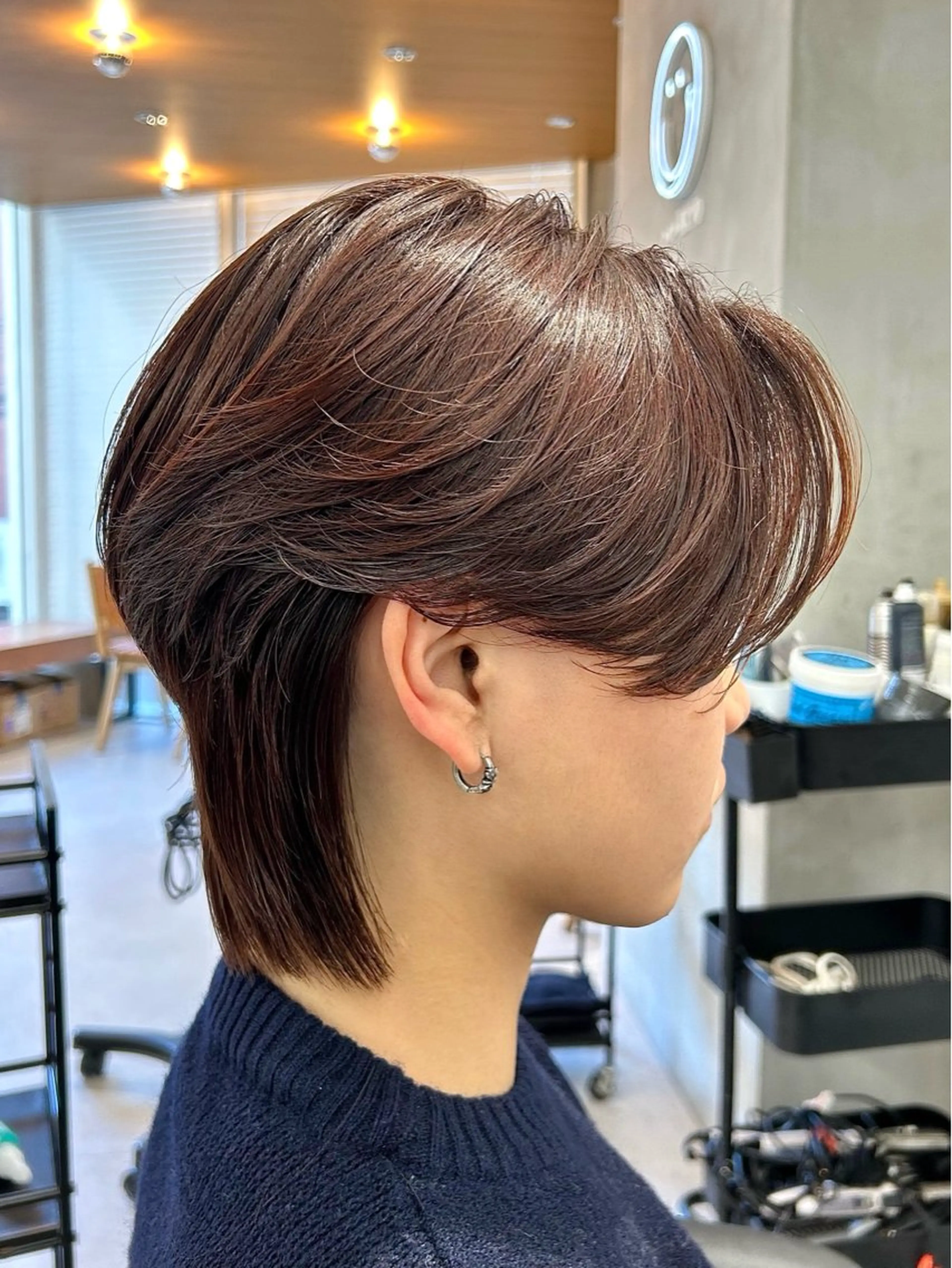 パーマ メンズ カット パーマ ヘアセット ウルフ/センター パート/ミディアムのヘアスタイル