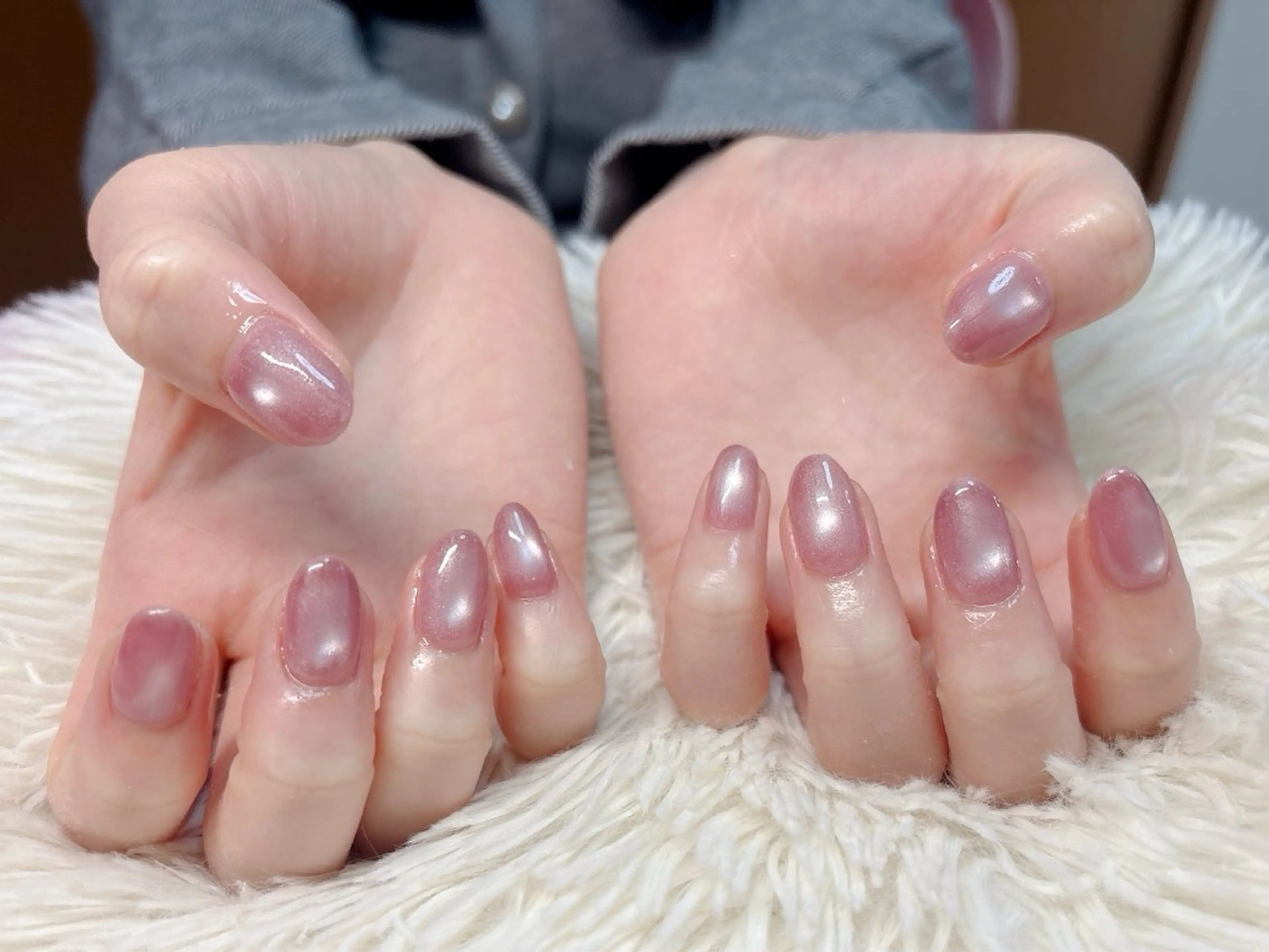 ネイル ハンドネイル パッチリオメメ Lianaのネイルデザイン