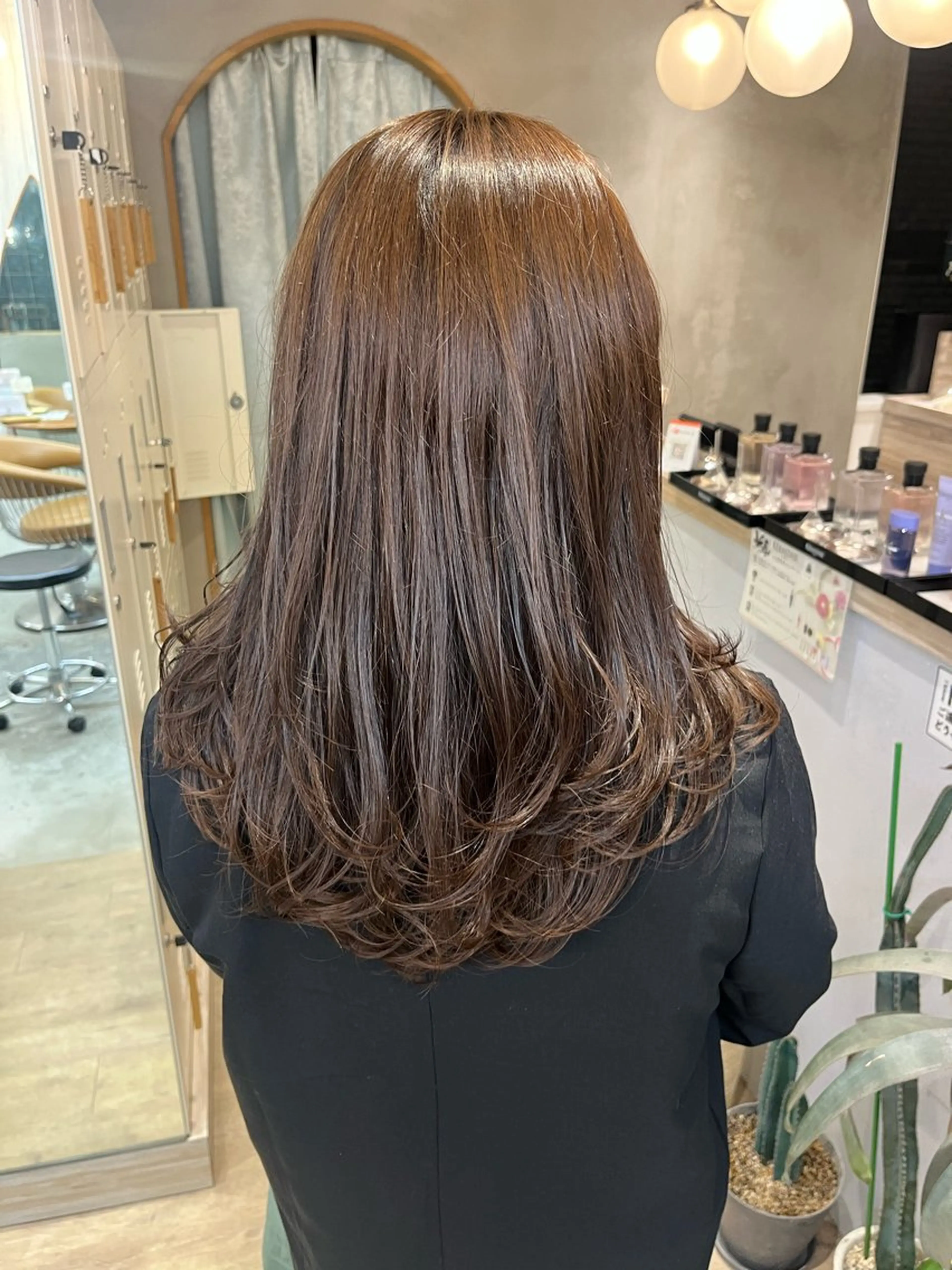 ⚠️4月19,26限定⚠️バッサリレイヤーカット（チェックモデル）トリートメント付きの写真