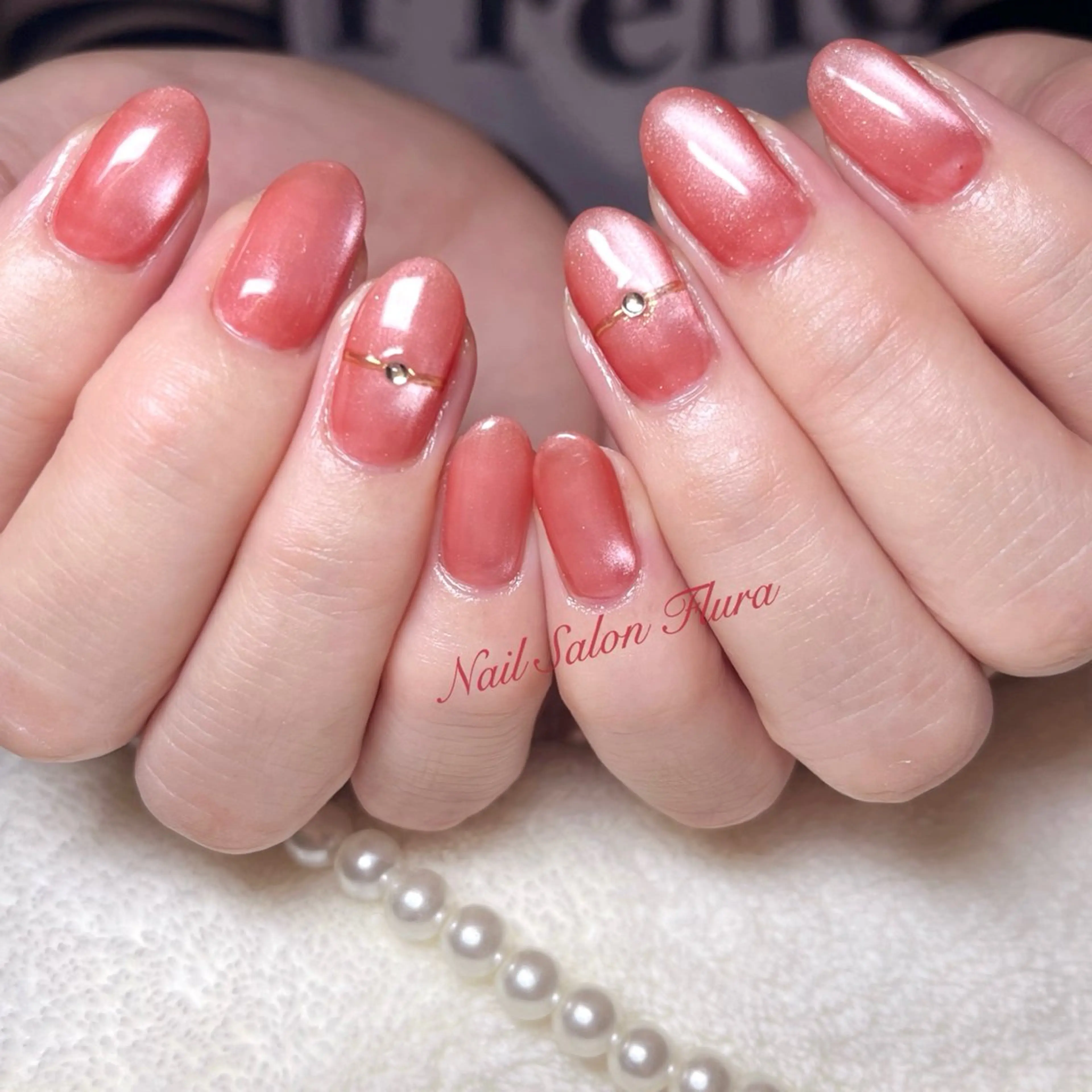ネイル マグネットネイル NailSalon Fluraのネイルデザイン