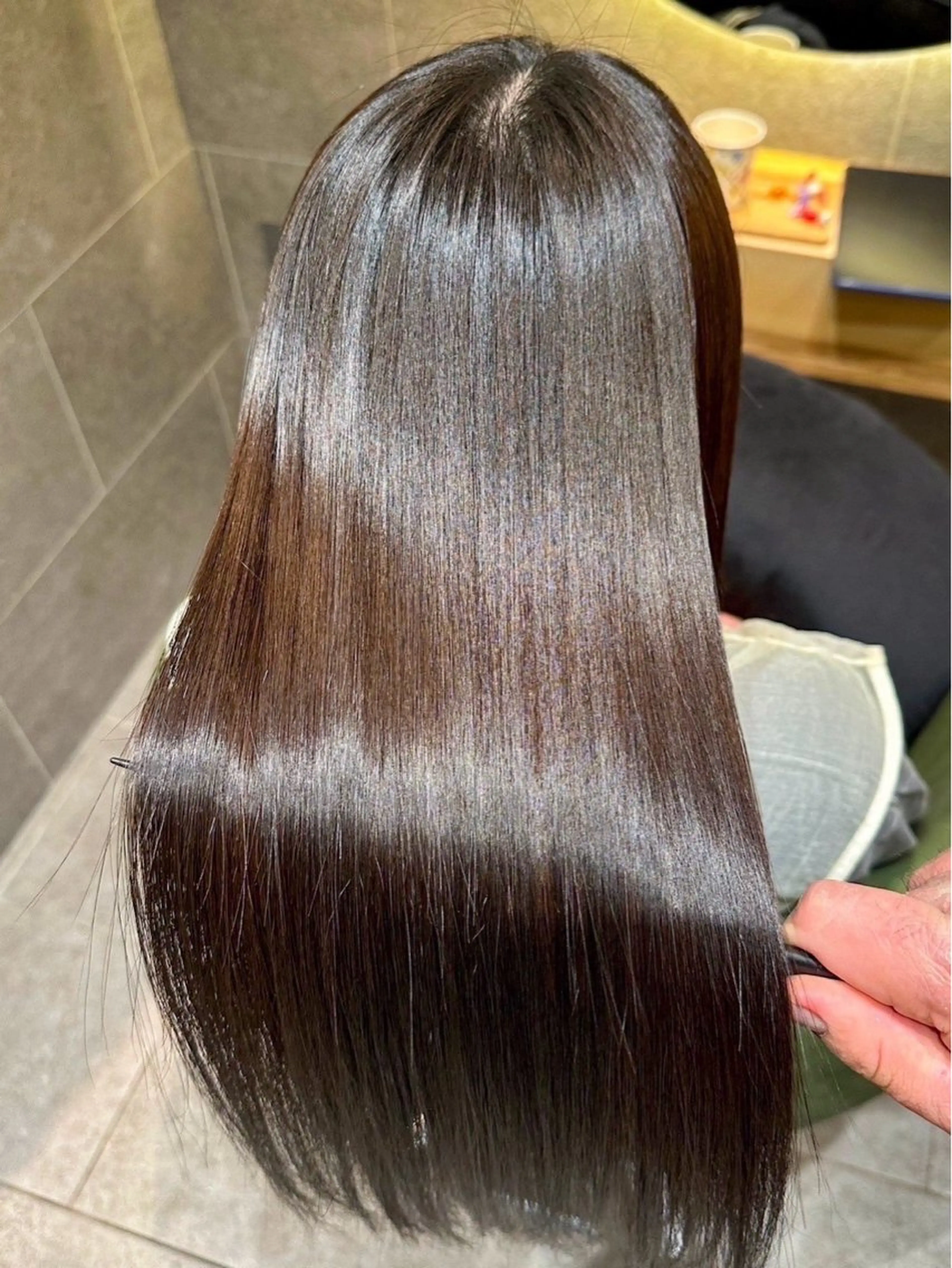 ロング カラー パーマ 【うねり/広がり/ 縮毛矯正】💟まなみのヘアスタイル