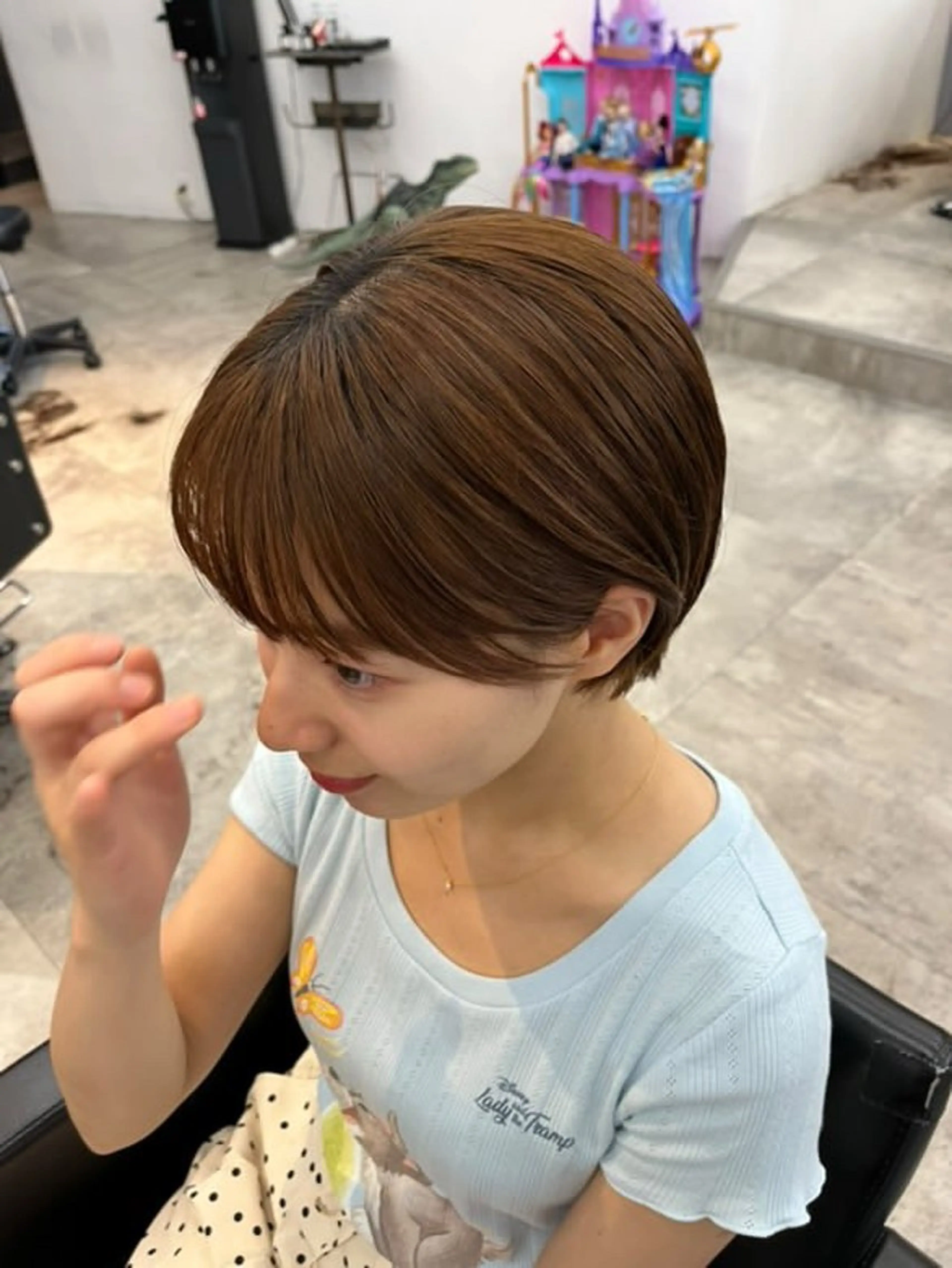 ショート 阿久津真衣 似合わせカットのヘアスタイル