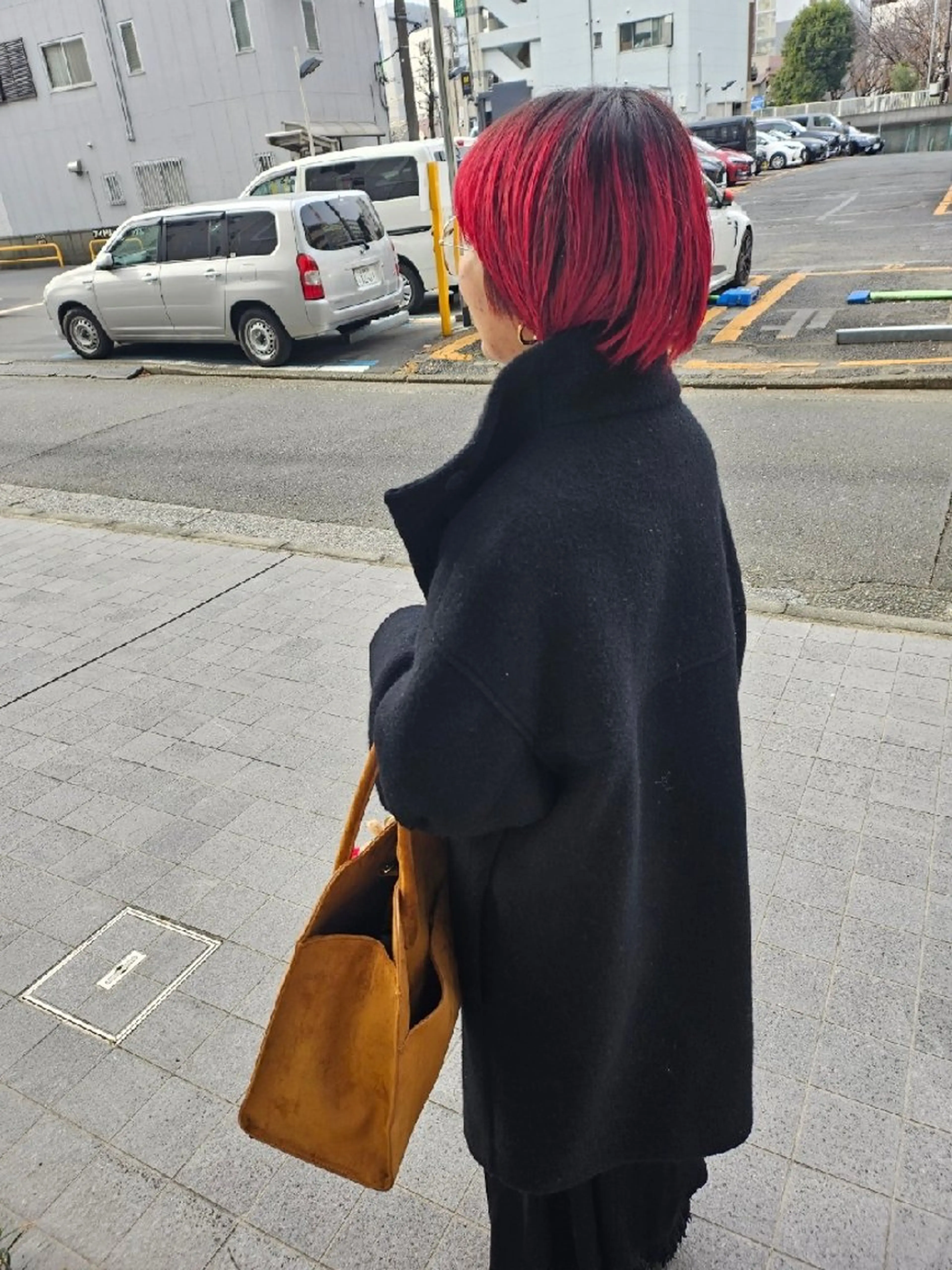 ショート 谷 結奈のヘアスタイル