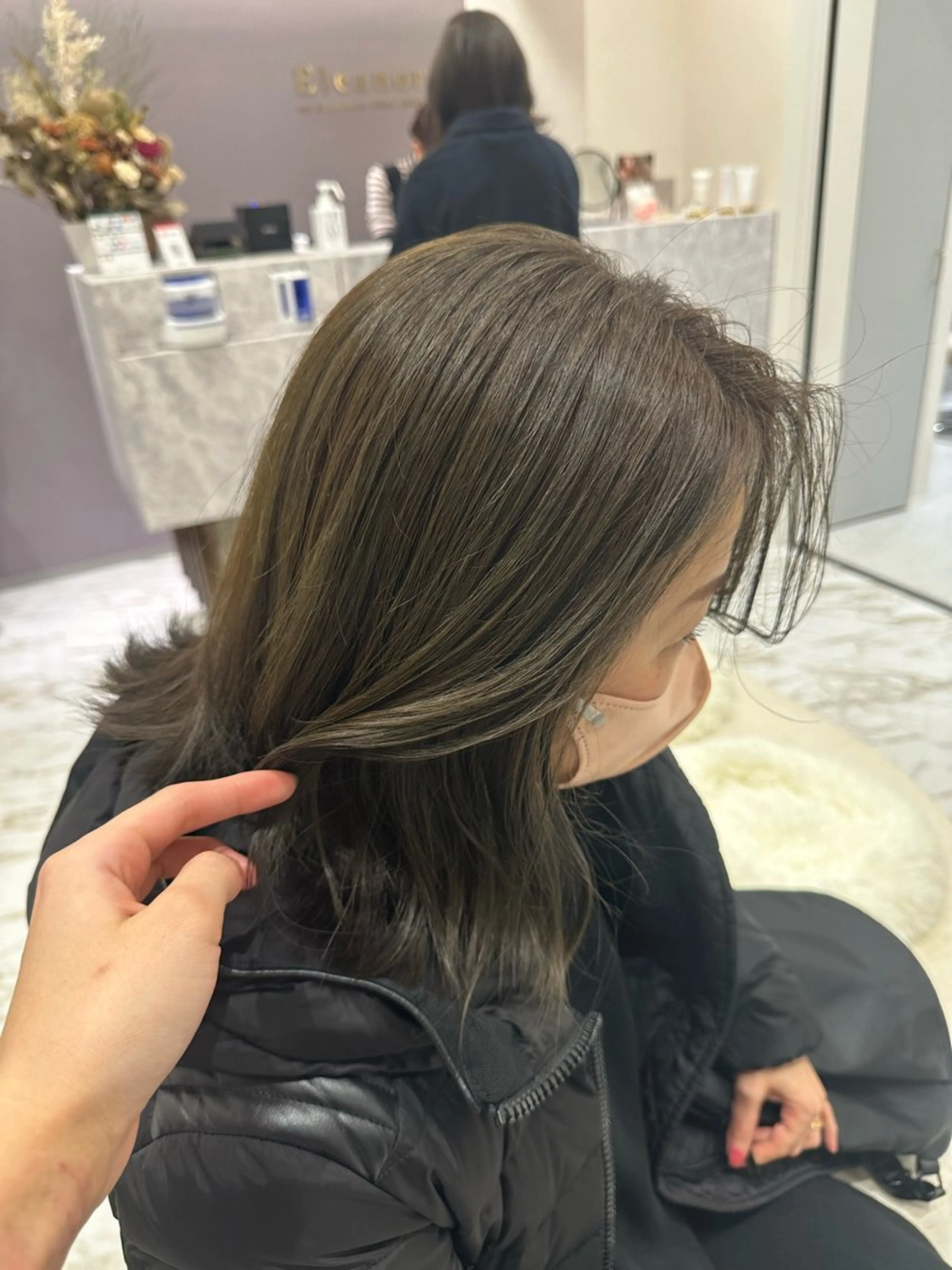 ミディアム カラー カット ヘアカラー トリートメント ヘッドスパ 韓国レイヤー✨ yasuko銀座のヘアスタイル