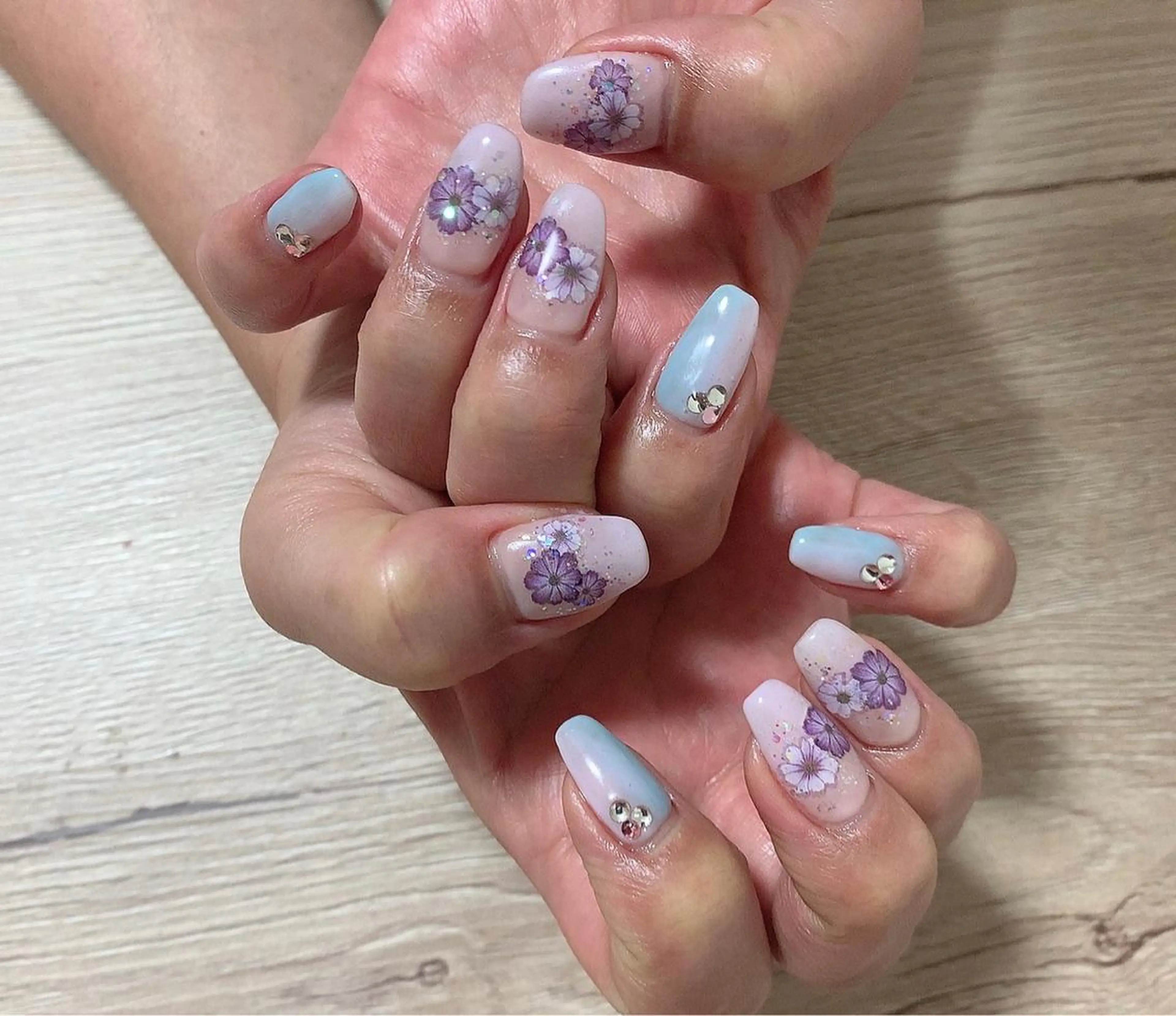 ネイル ハンドネイル MINAMI nailsのネイルデザイン