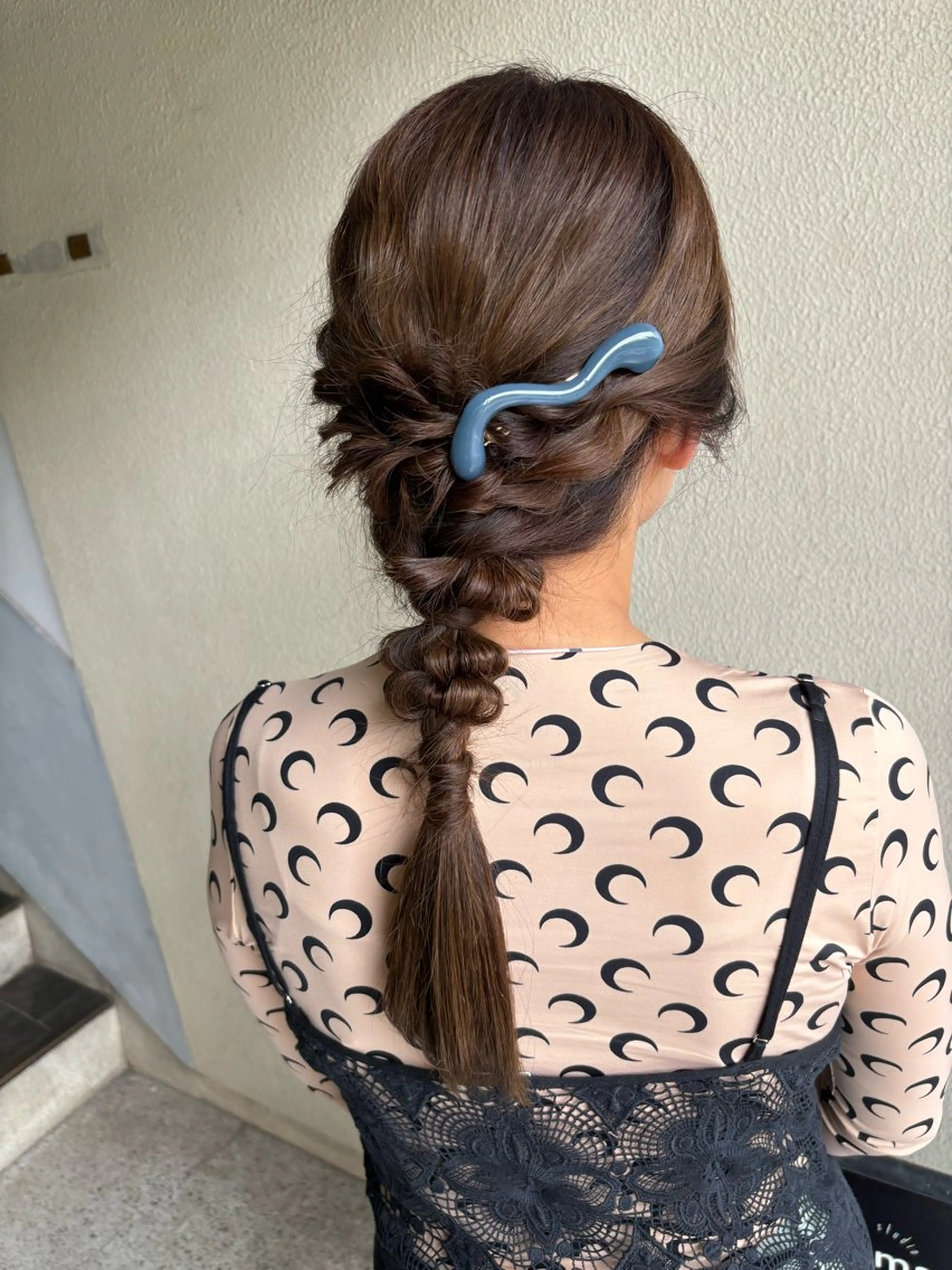 ロング ヘアアレンジ ヘアカラー トリートメント 森岡 紗羽のヘアスタイル