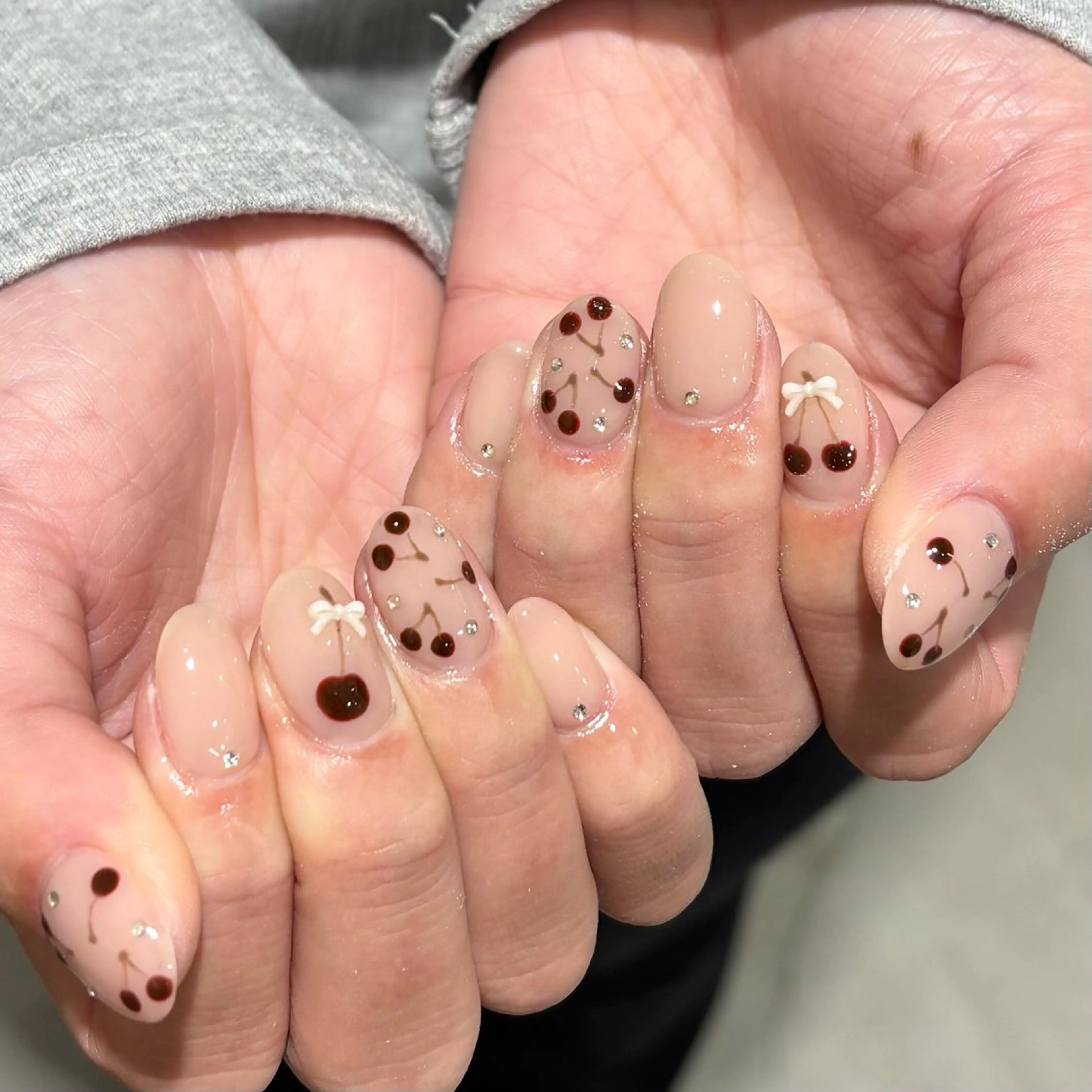 ネイル マグネットネイル 持ち込み モデル様募集中♡ Kokomi🍮のネイルデザイン