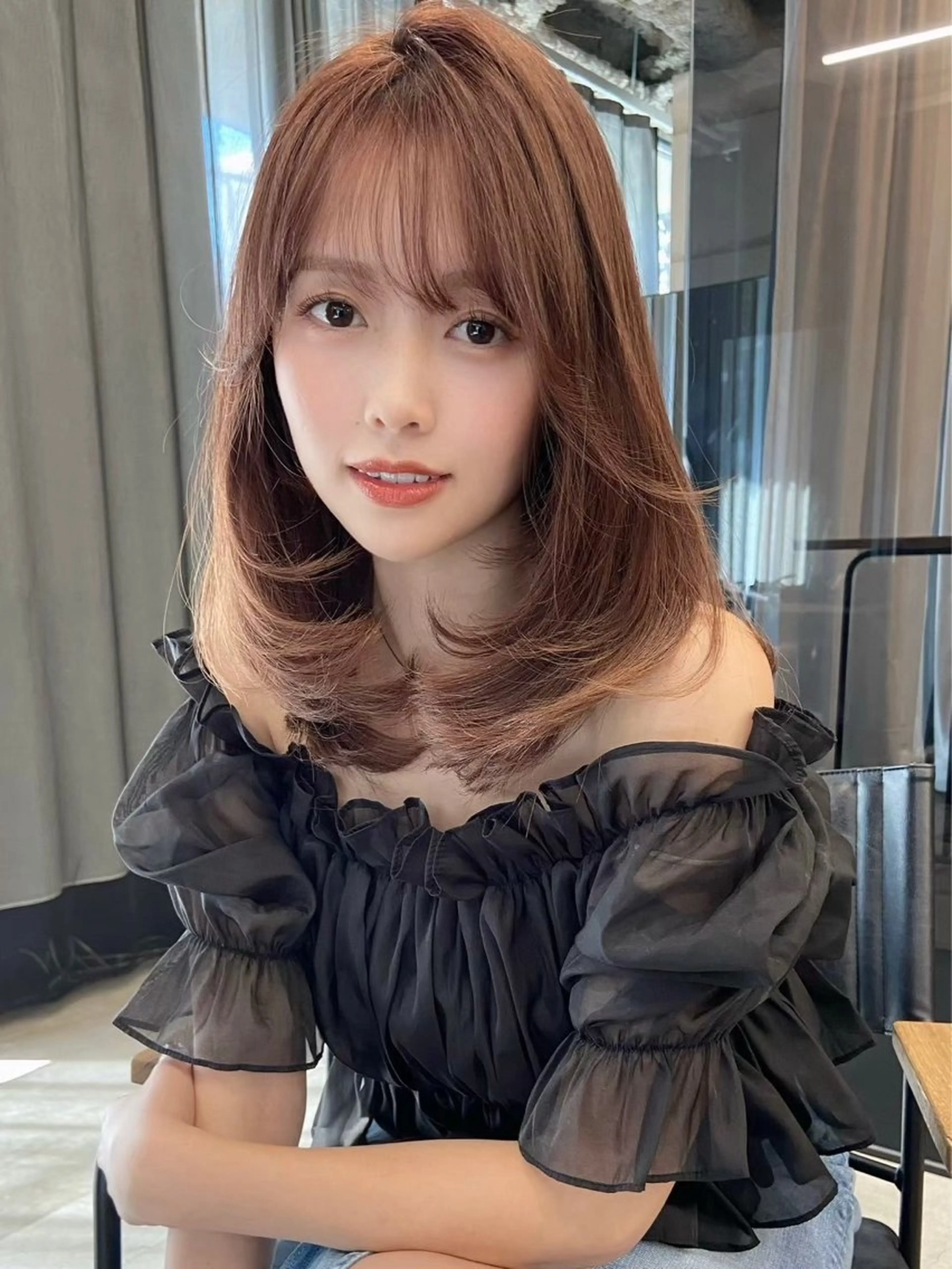 ミディアム 伊藤 莉奈　韓国ヘアのヘアスタイル