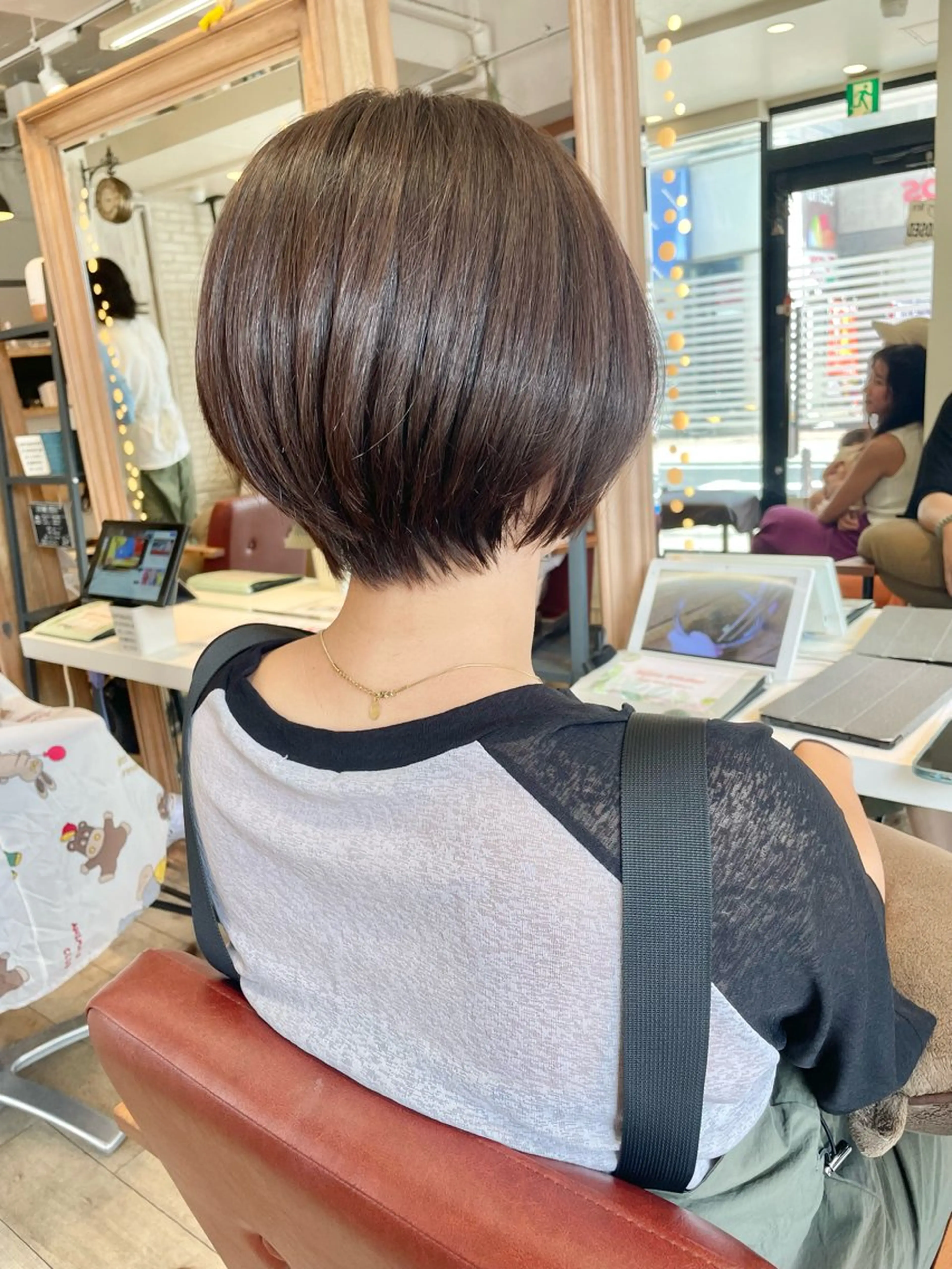 ショート カラー 透明感カラー ショートヘア ✨横須賀髪質改善✨️ 加藤 百音のヘアスタイル