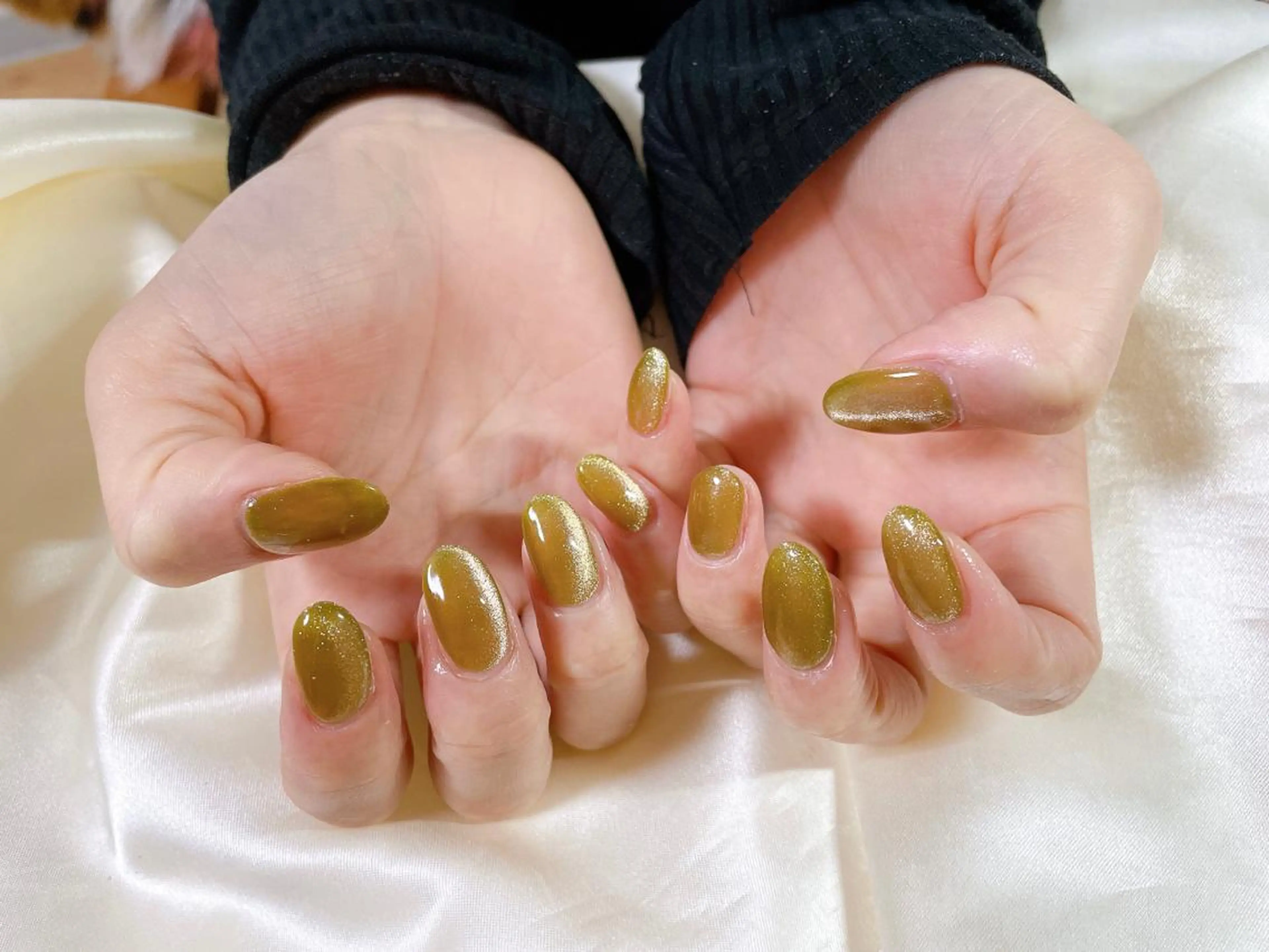 ネイル グリーン マグネットネイル kikinail 溝の口のネイルデザイン