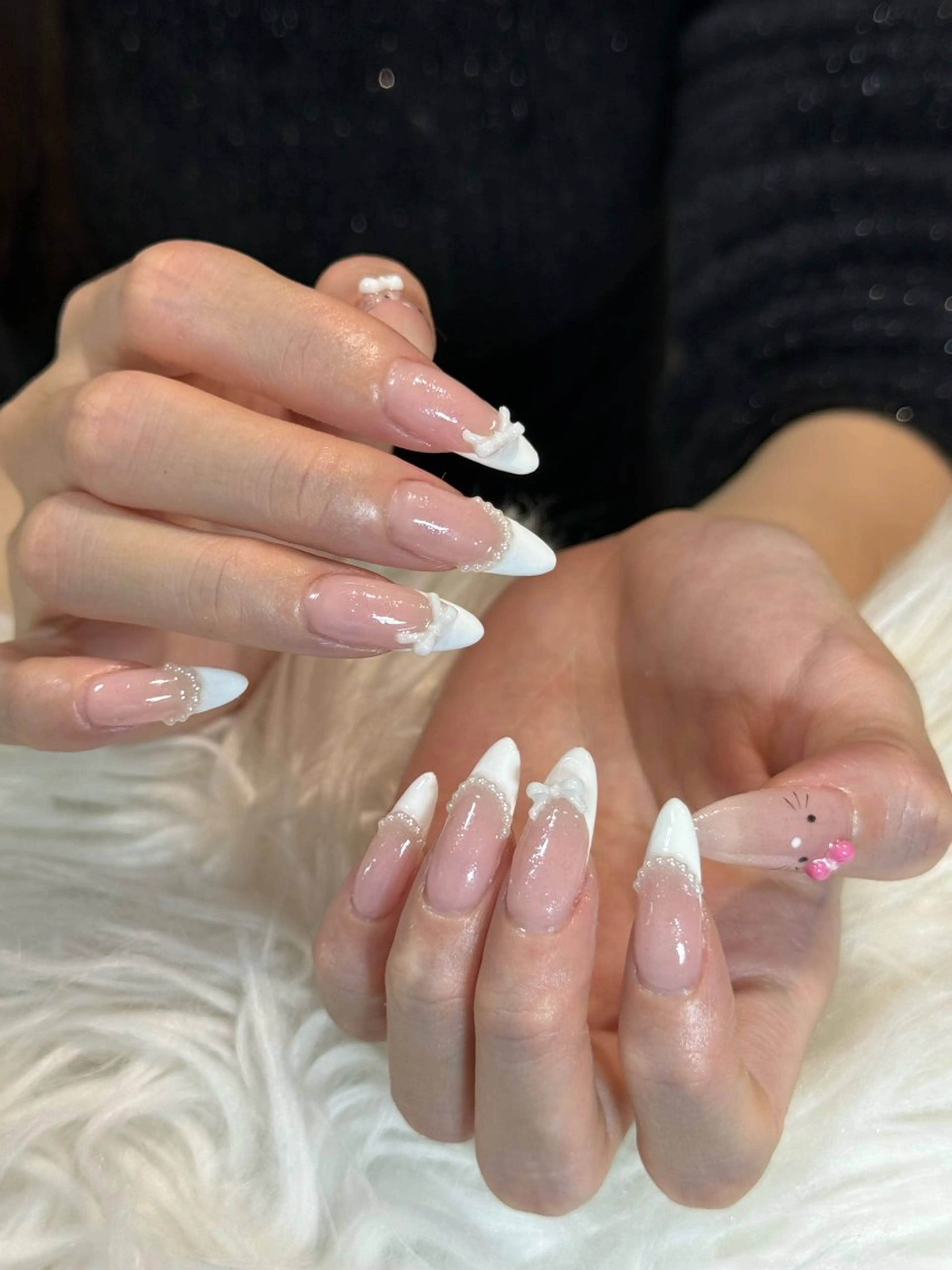 ネイル ボルドー ブラウン チークネイル ドット フットネイル Julli NailStudioのネイルデザイン