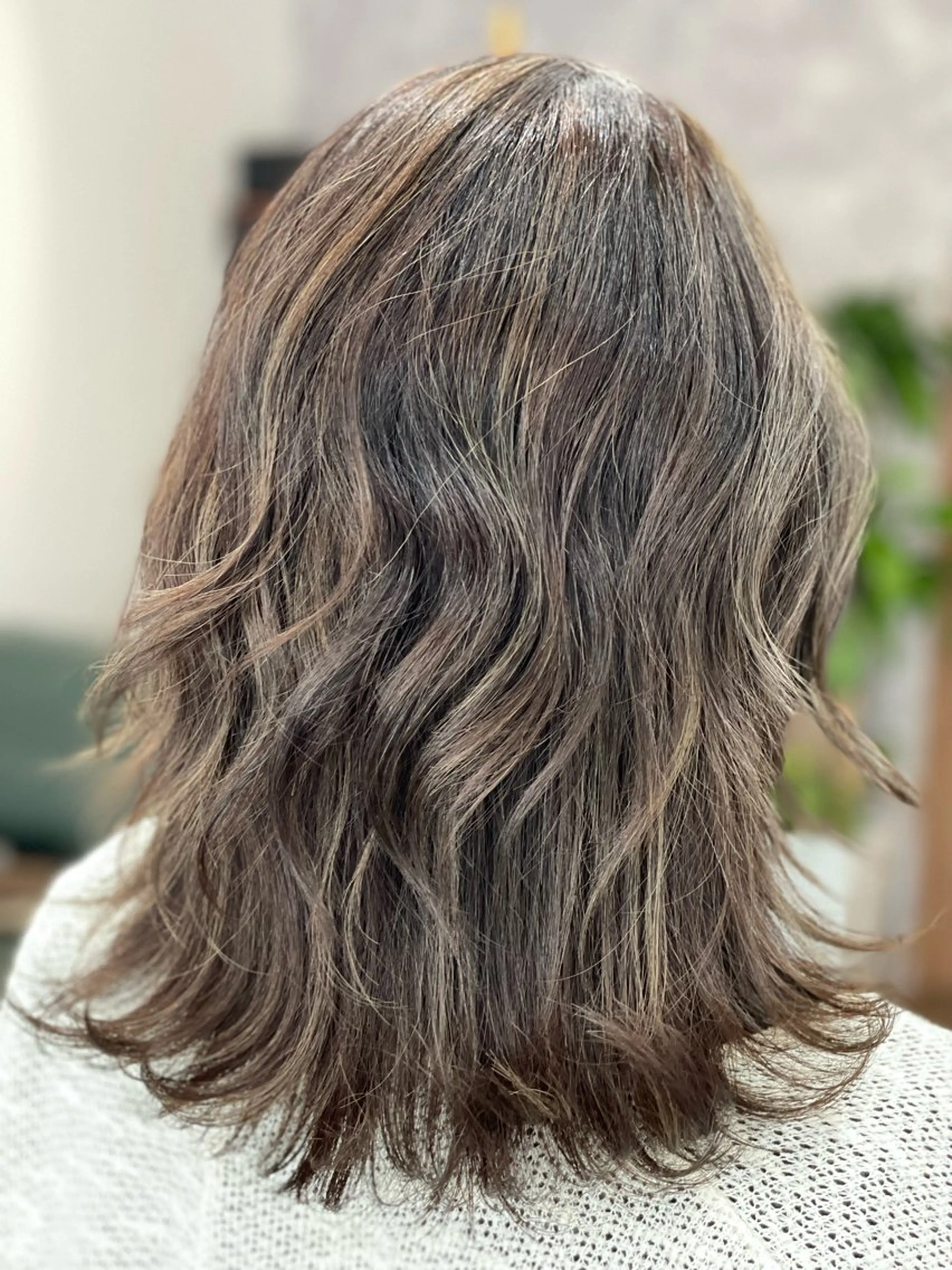 セミロング カラー Snaly カラー特化ページのヘアスタイル