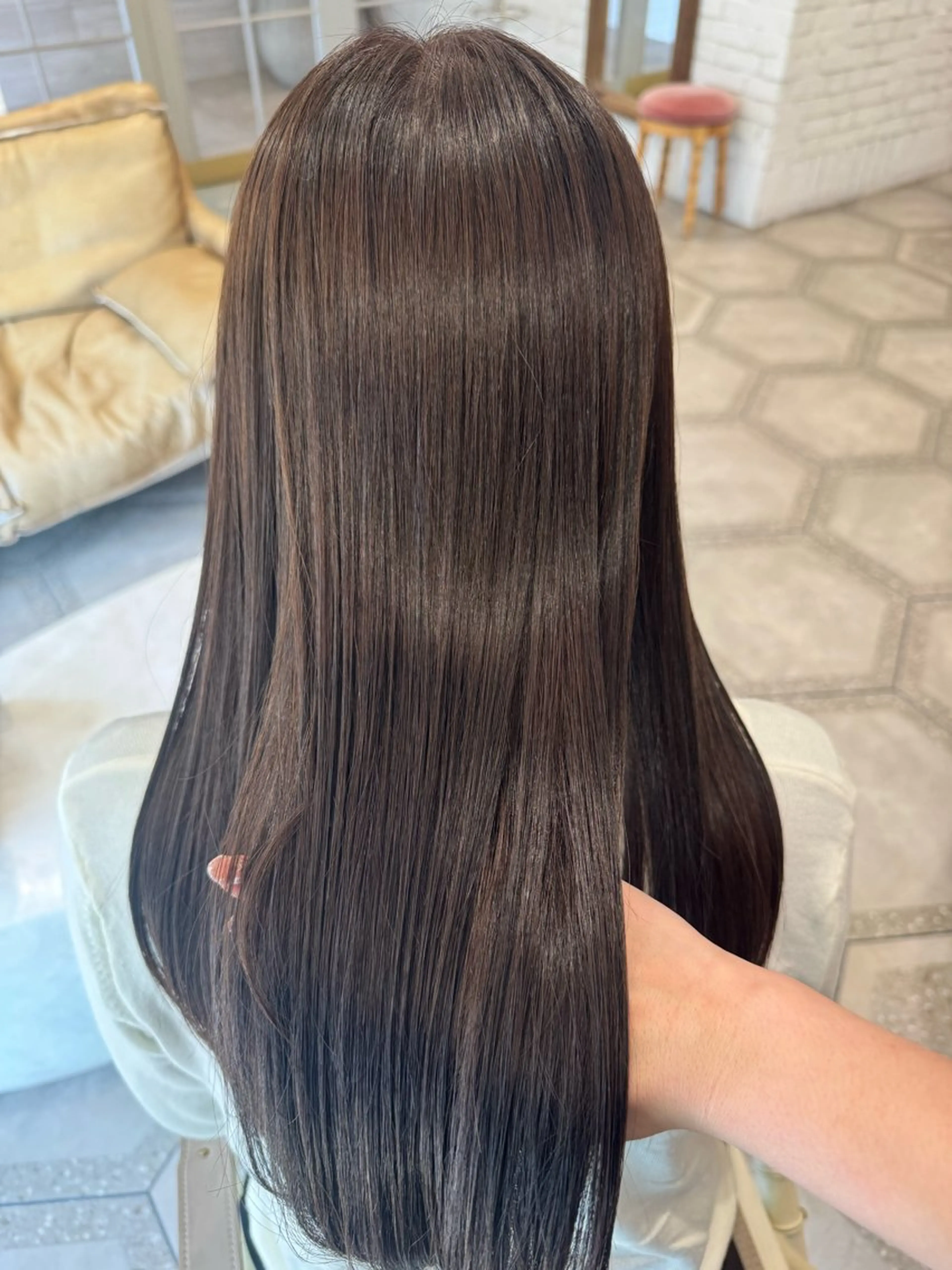ロング カット ヘアカラー 縮毛矯正 トリートメント 堀江美容室 千晶のヘアスタイル
